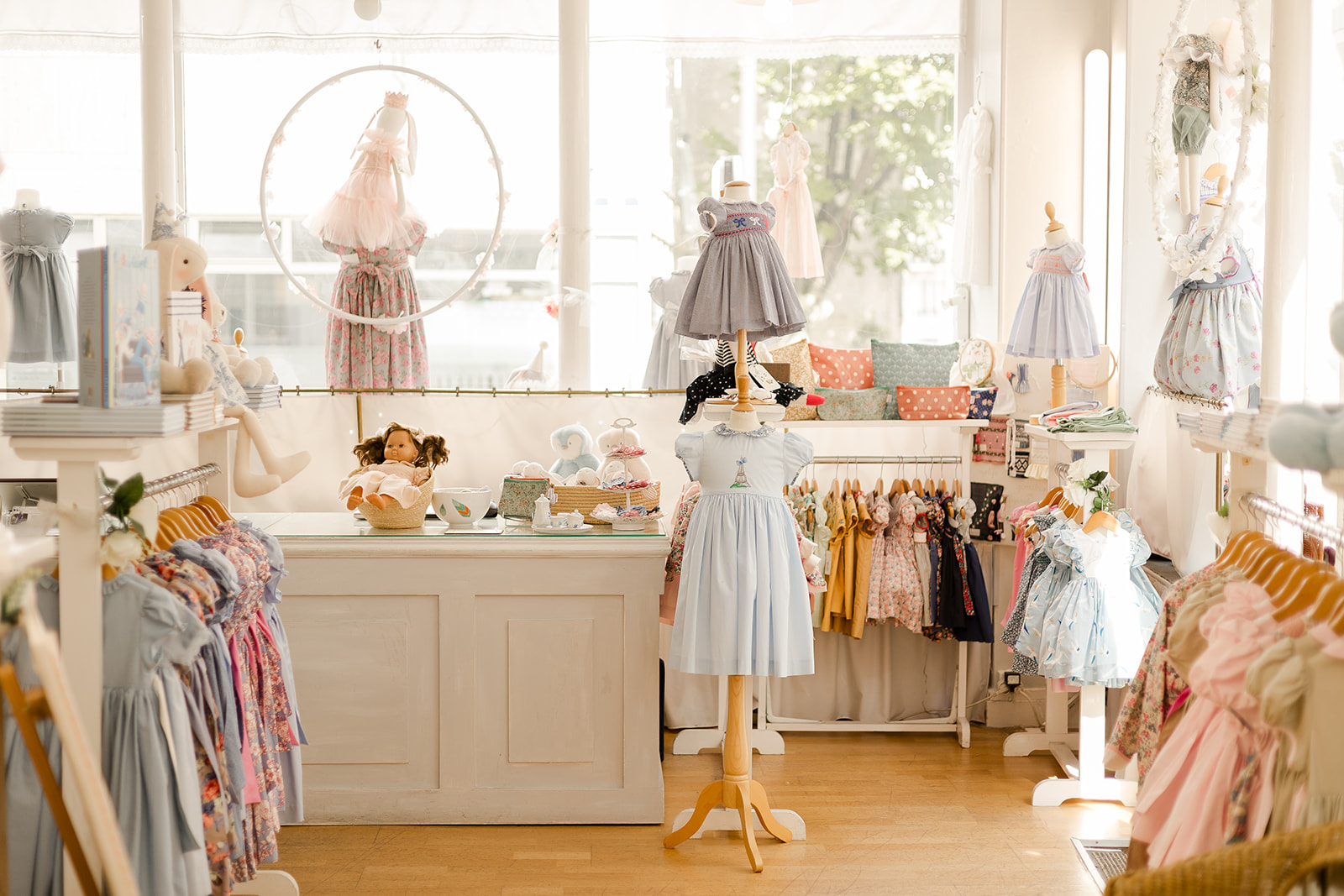 Private shopping experience, VIP appointment in Paris, exclusive Paris boutique near Luxembourg Gardens