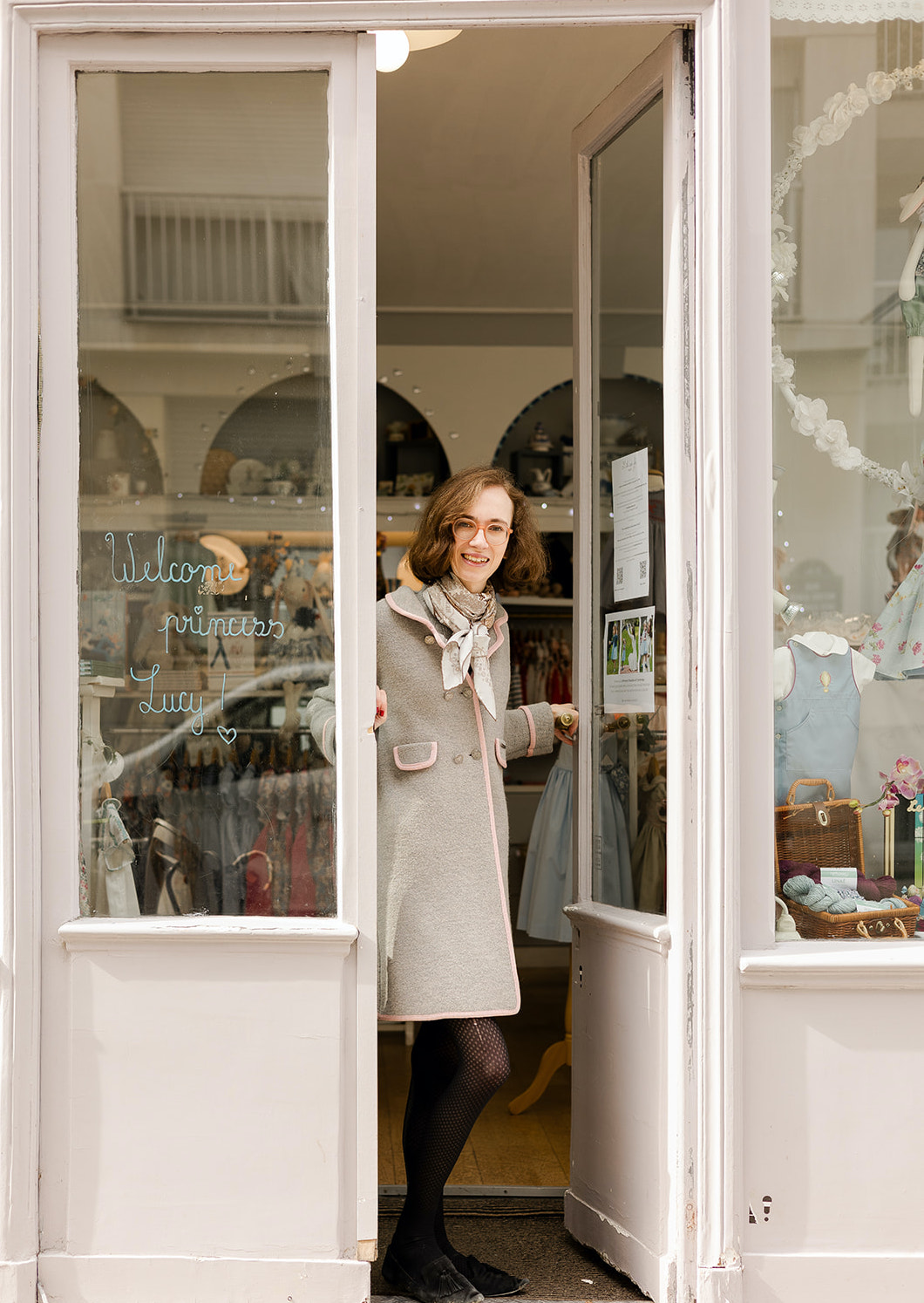 Exclusive shopping experience for special occasion dresses in Saint-Germain Paris