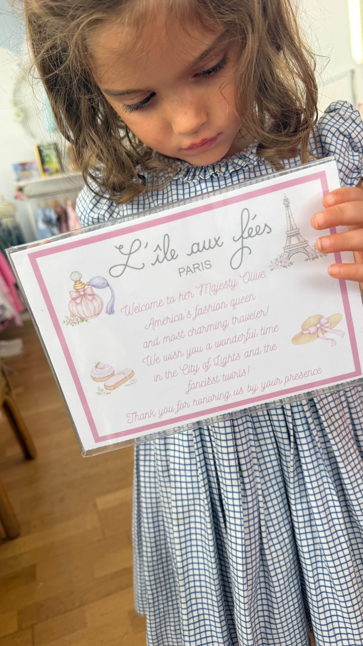  personalised princess shopping in paris 