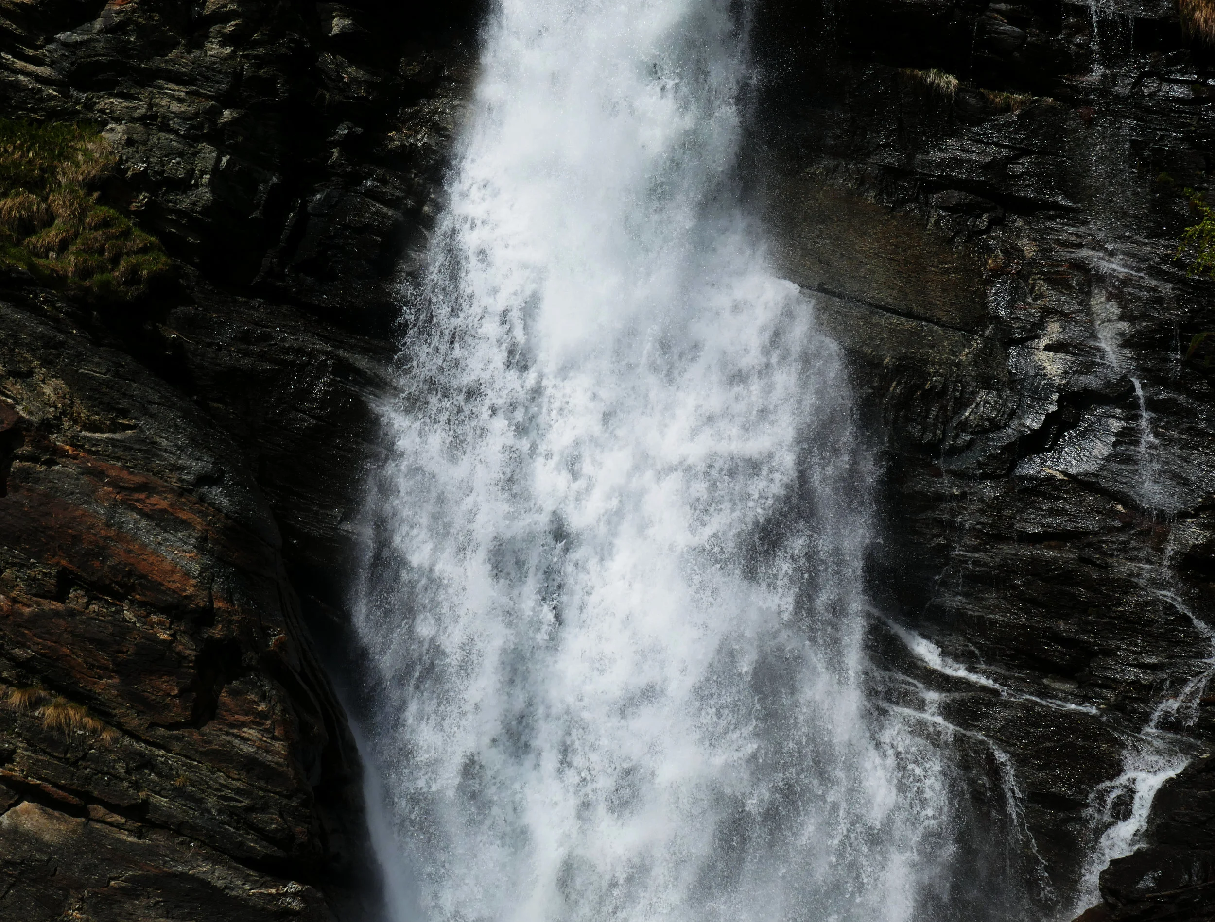 WATER.jpg