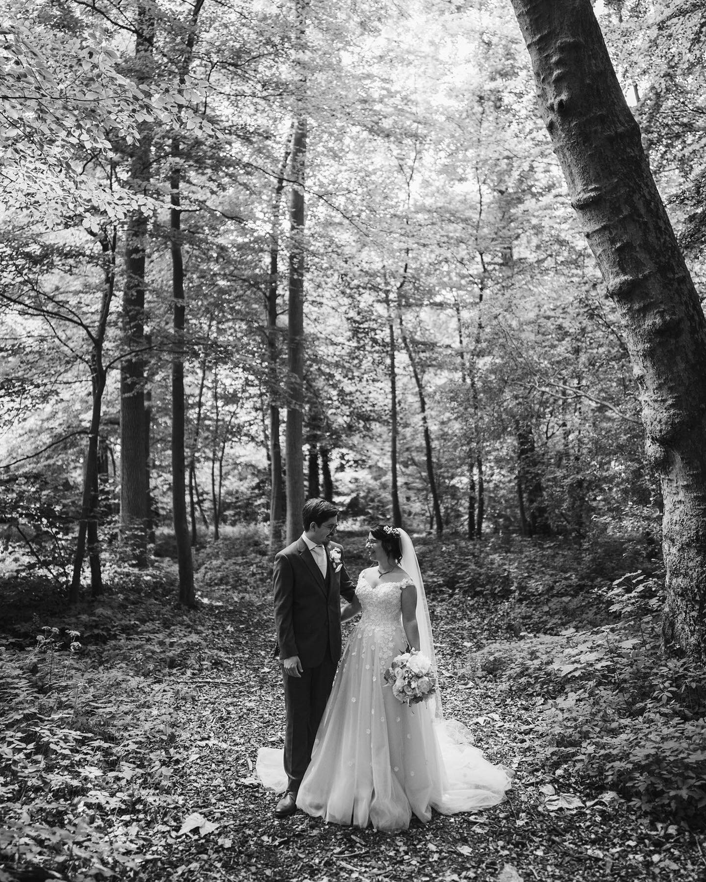 The beauty in a single glance can't be understated
⠀⠀⠀⠀⠀⠀⠀⠀⠀
#wedding #trouwen #trouwfotograaf #utrecht