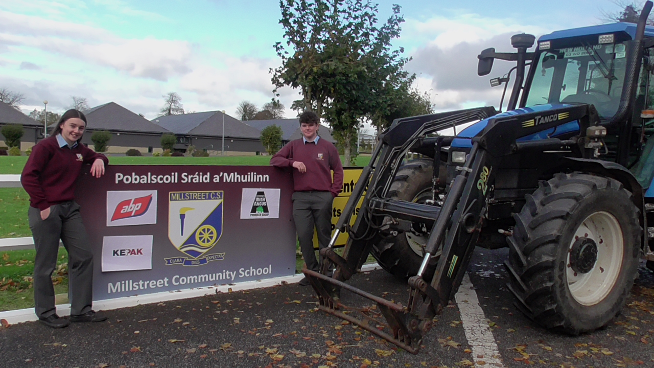 Michael and Beibhinn Outstanding in their Field