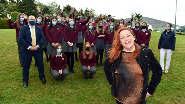 Niamh Choir of Visionaries!