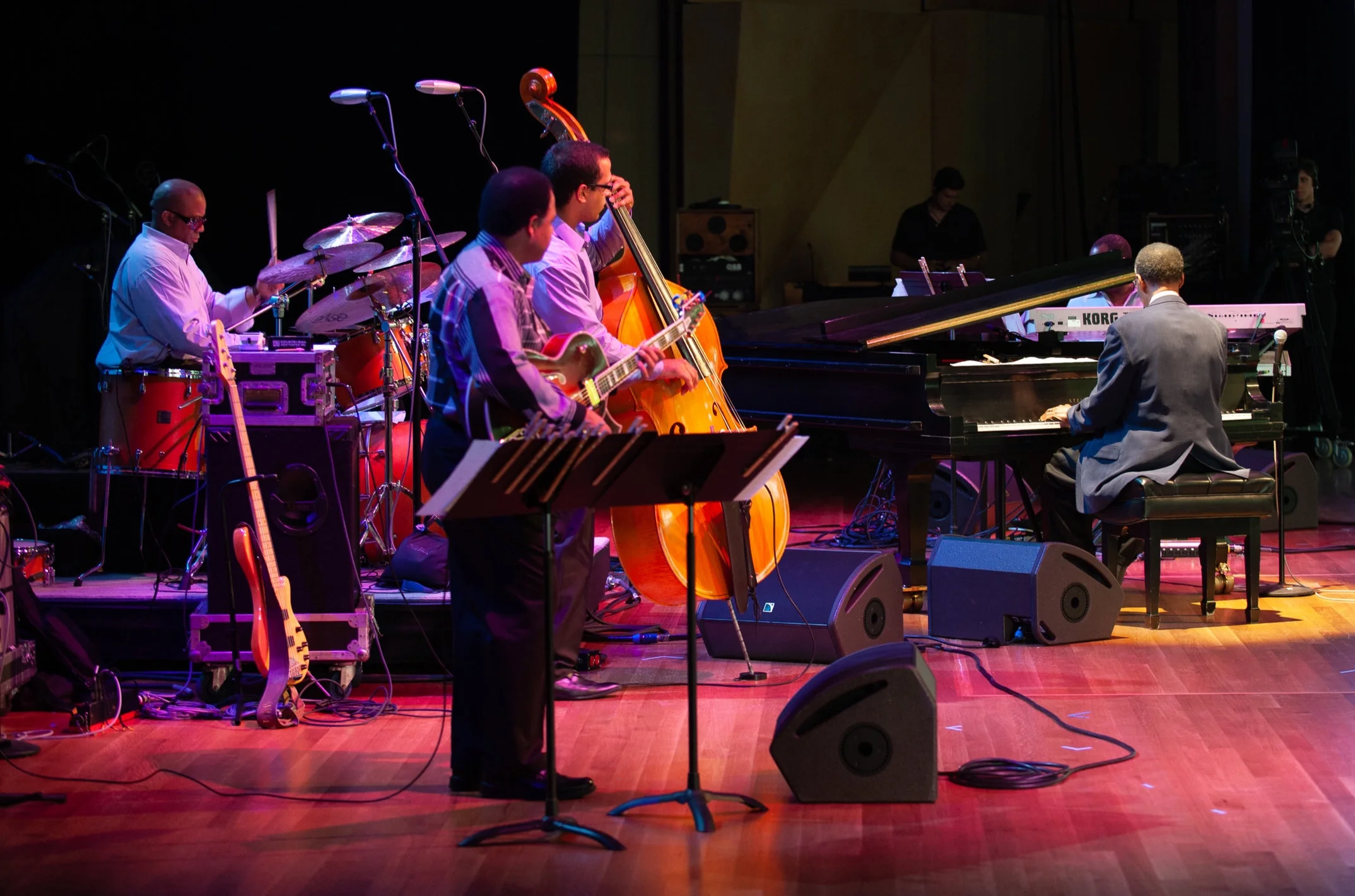 BT11_ramsey_lewis_trio_02.jpg
