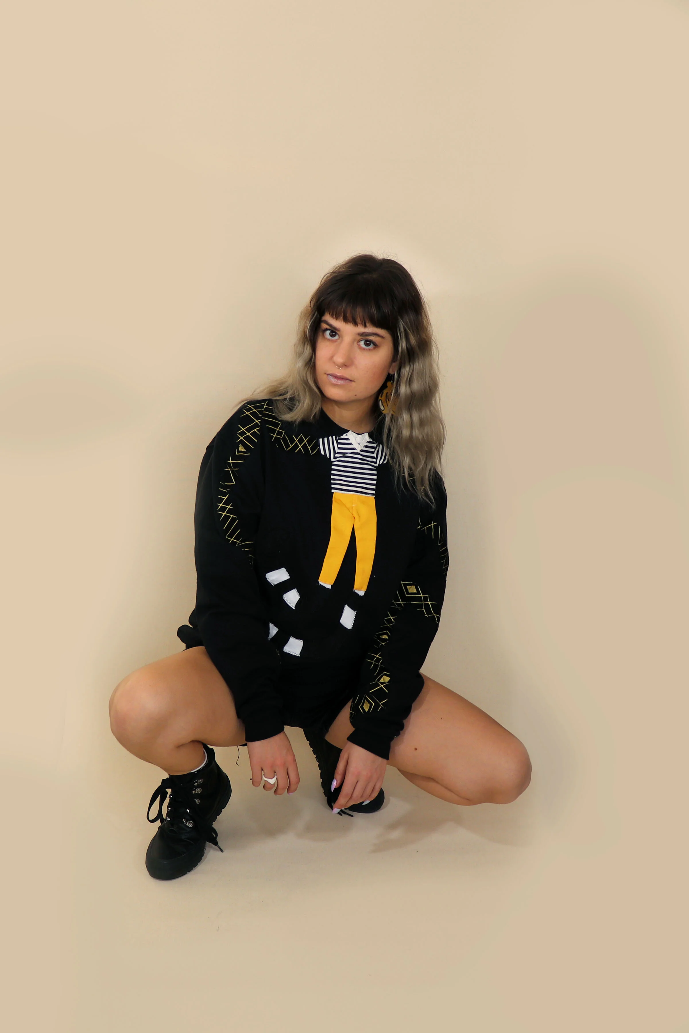 SWEATER6C.jpg
