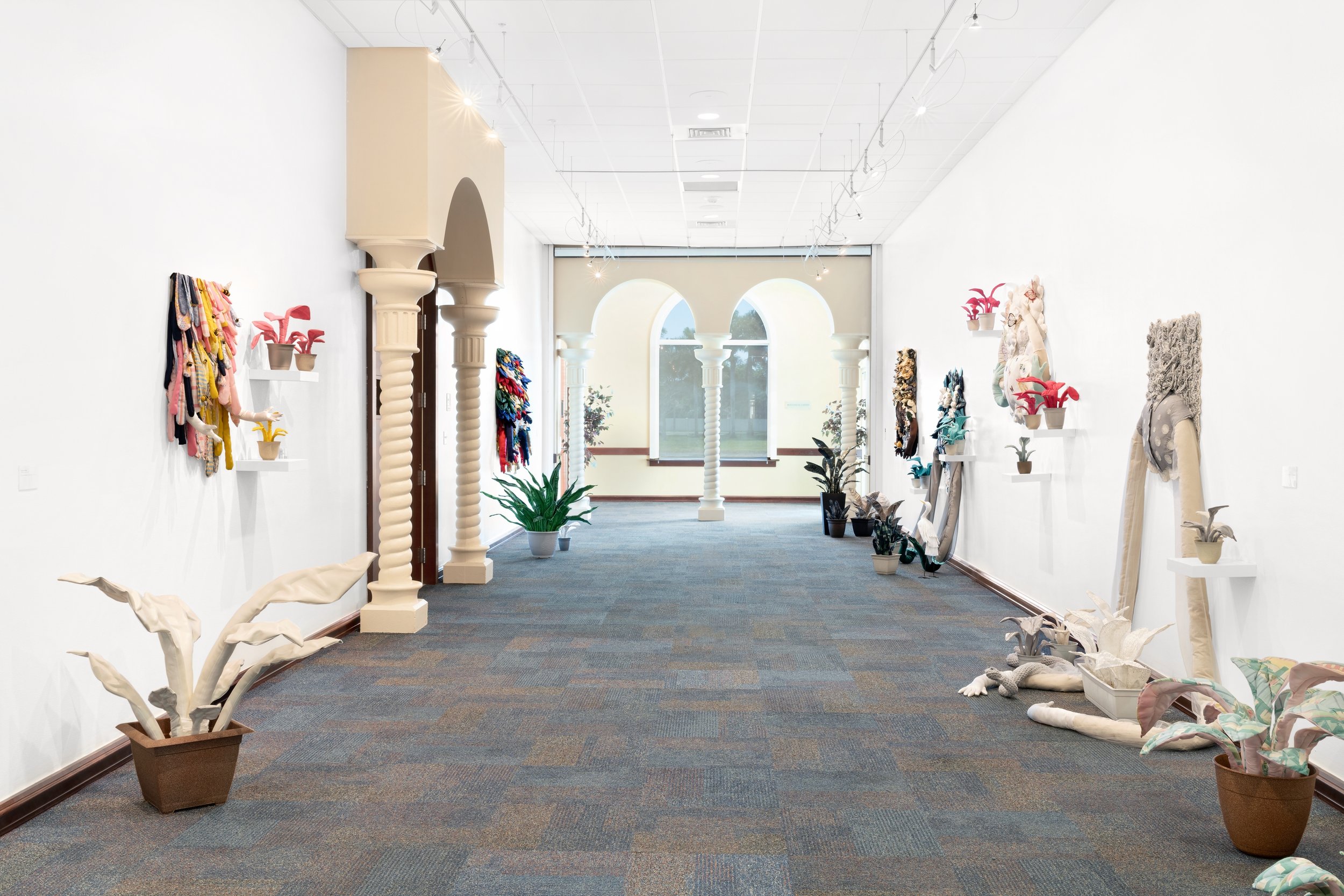 GALLERY VIEW