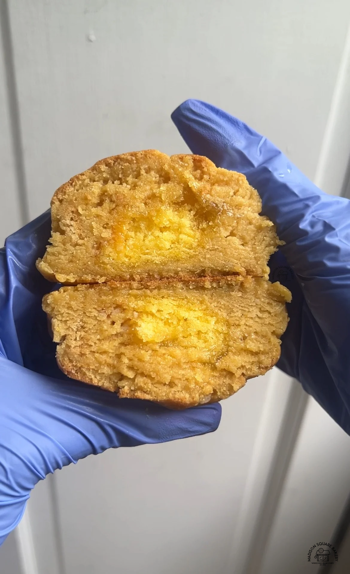 lemon curd inside logo.PNG