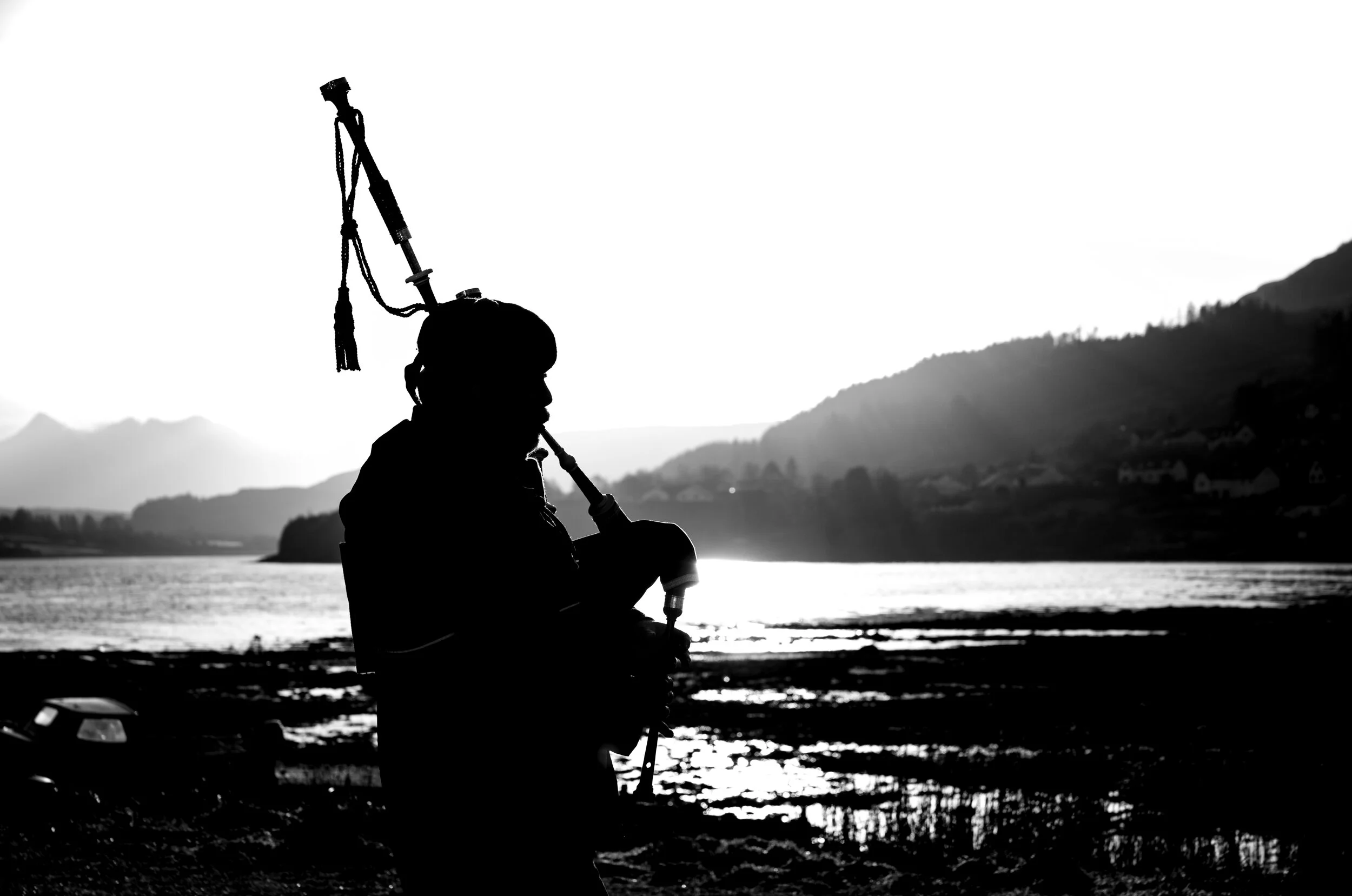 Scottish Piper for printing. (1 of 1).jpg