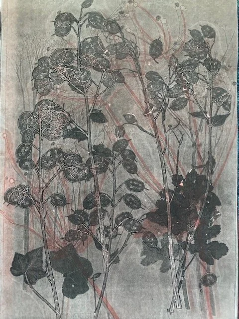 Grey (Ghost image of Red/Black)