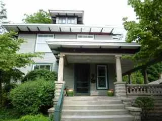 620 N College.jpg