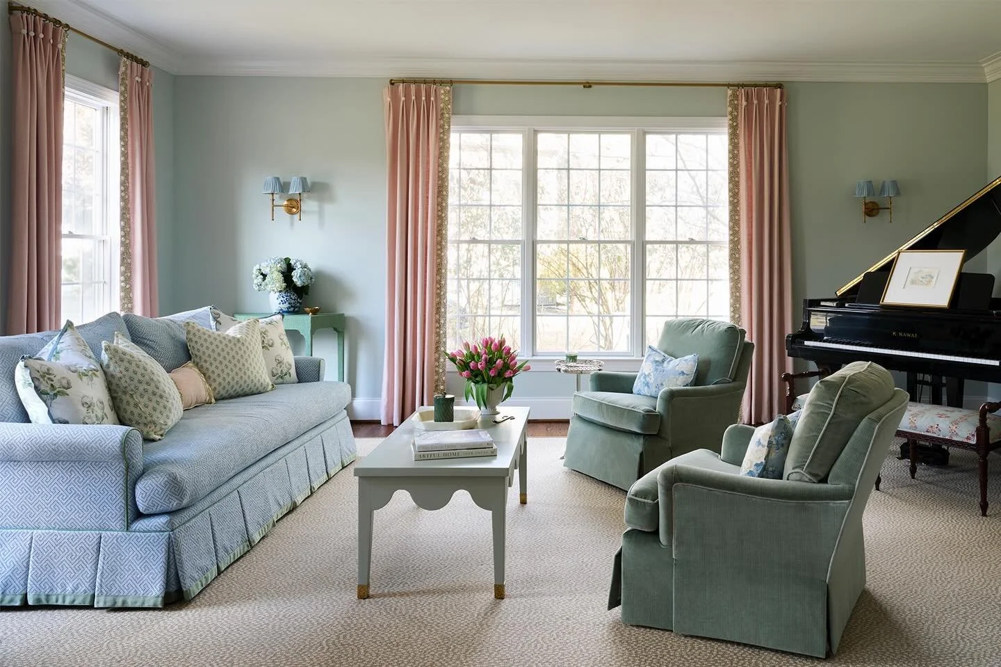 Comfort, curated 🛋️
No detail was overlooked in the living space at Devonshire Lane &mdash; it was designed with comfortable seating, thoughtful layering, and a palette that feels both fresh and enduring. A room that invites you to slow down, unwind