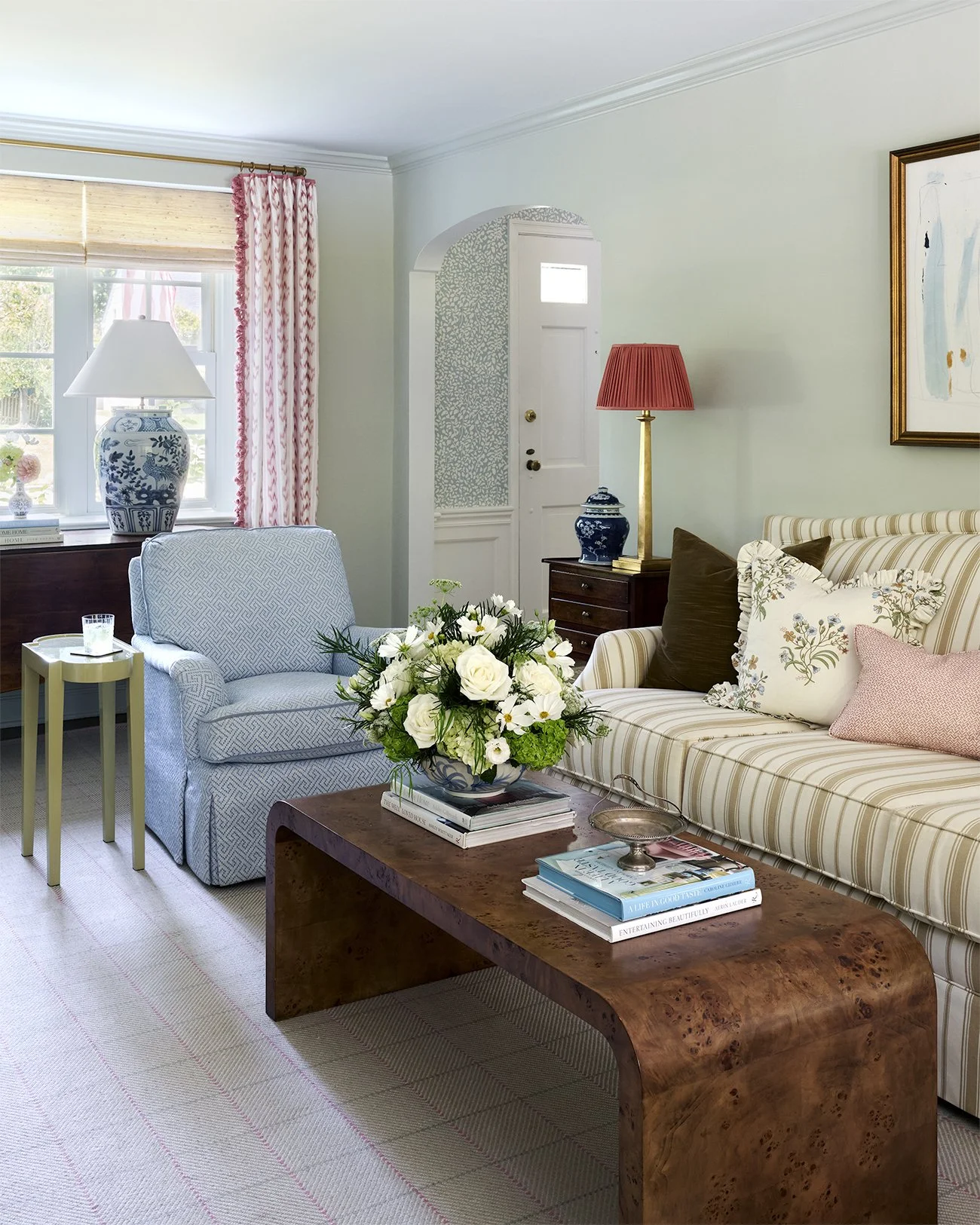 meadowood_lores_living_03.jpg