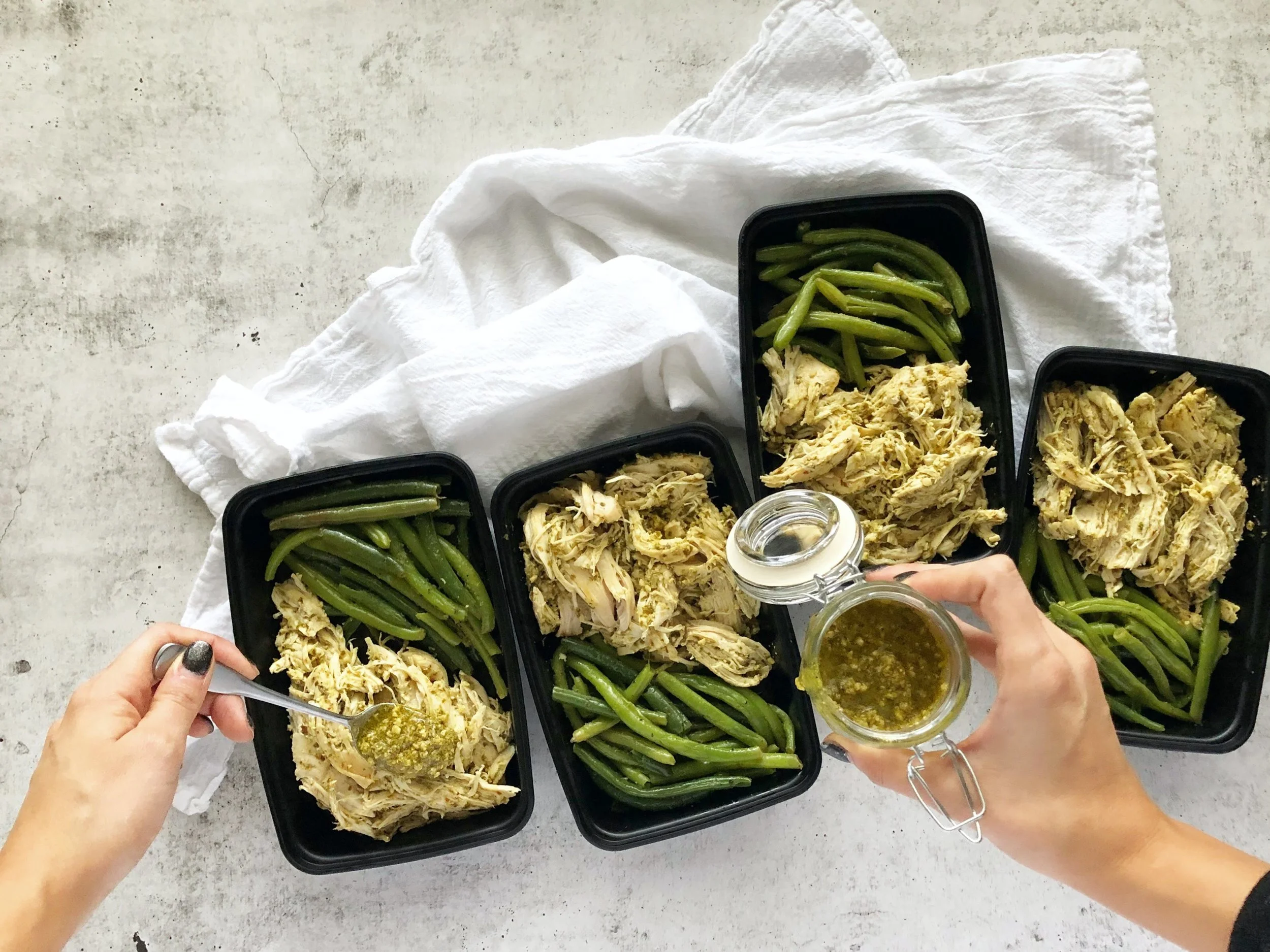 Instant Pot Pesto Chicken &amp; Green Beans