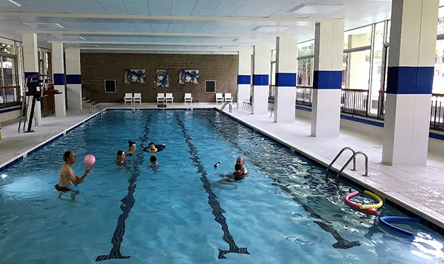 Pool.jpg