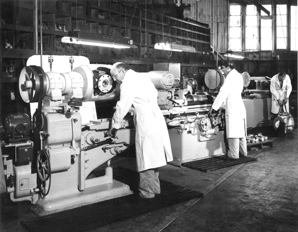 Pic - Shop Floor 2 machines.jpg