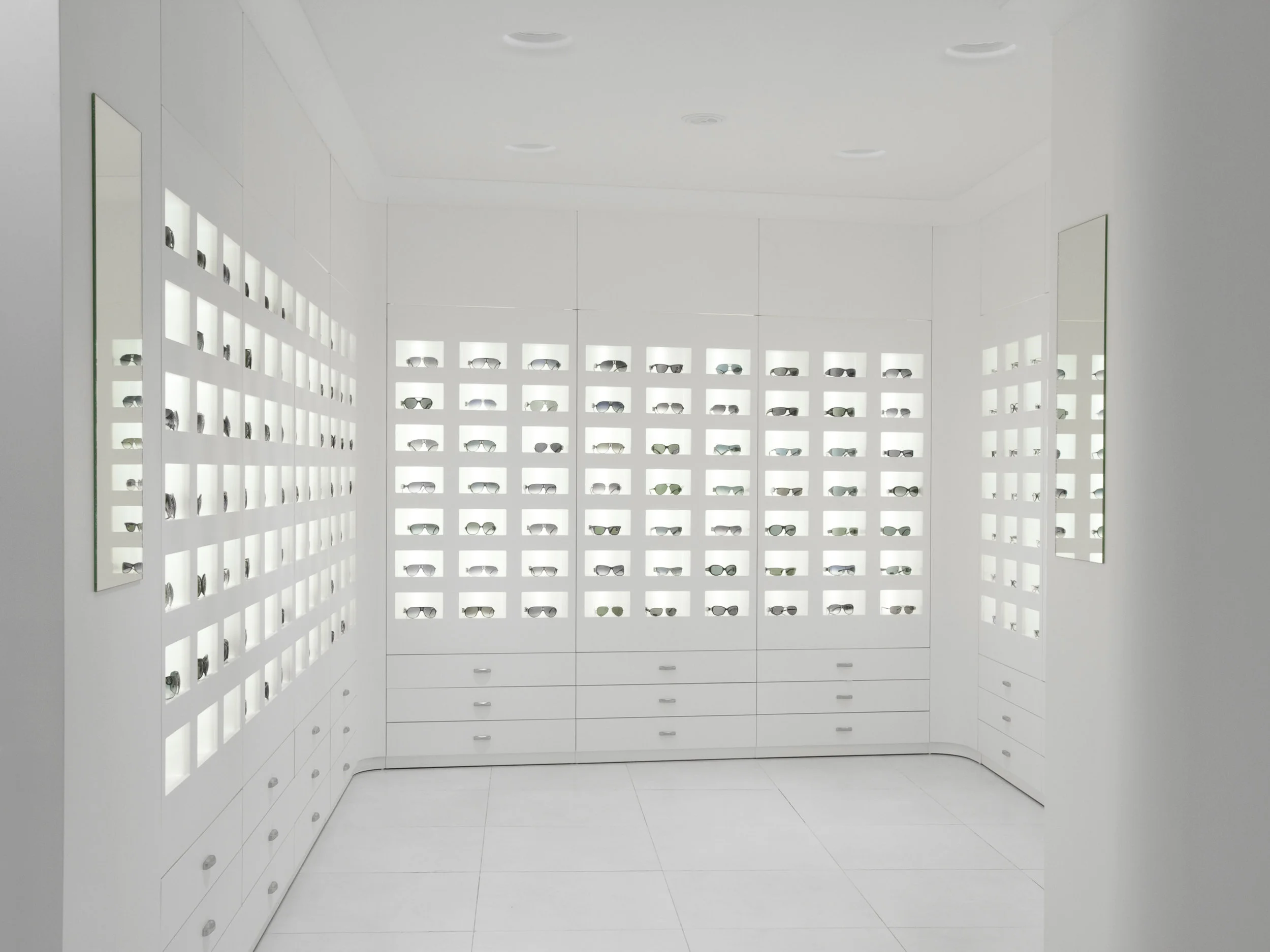 Optica Sagasta 147_1.jpg