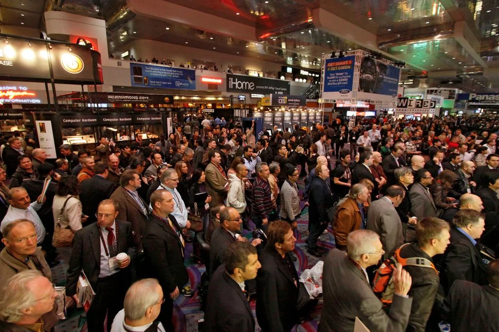 ces-2011-hallway.jpg