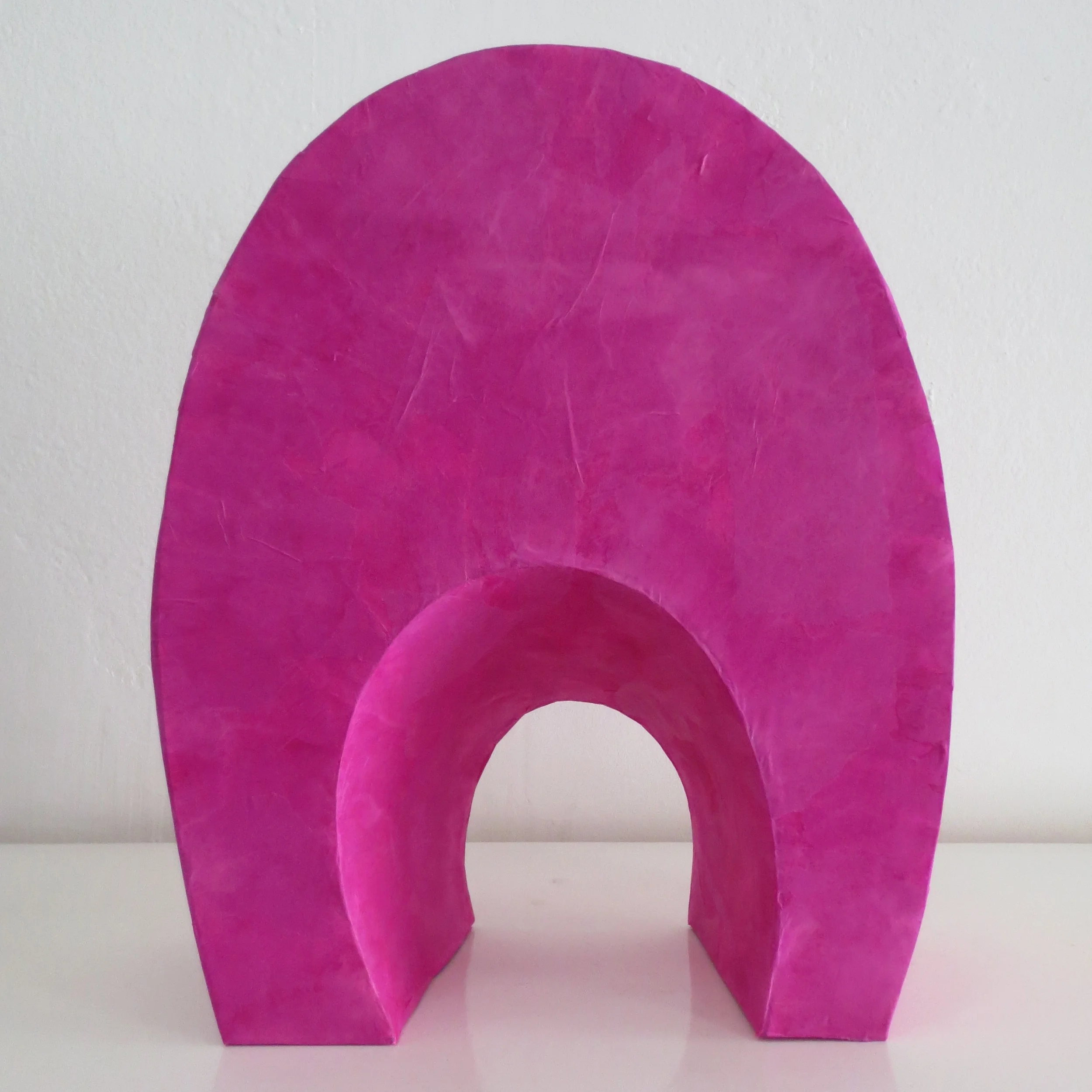 tear arch urn