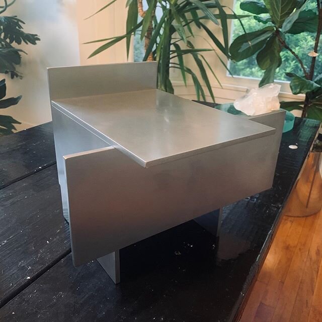 STEEL HOUSE #1

We are excited to share a new urn design by Greg Lundgren and fabricated by Paolo Croatto. This 200 cubic inch, mild steel urn consists of six intersecting planes, with a removable roof. 
Please DM for inquires and additional details.