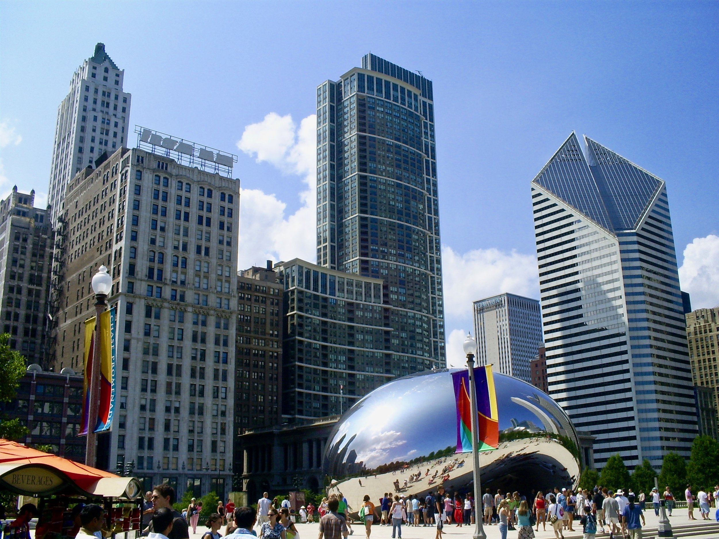 Doing touristy things at the Taste of Chicago festival, 2007.