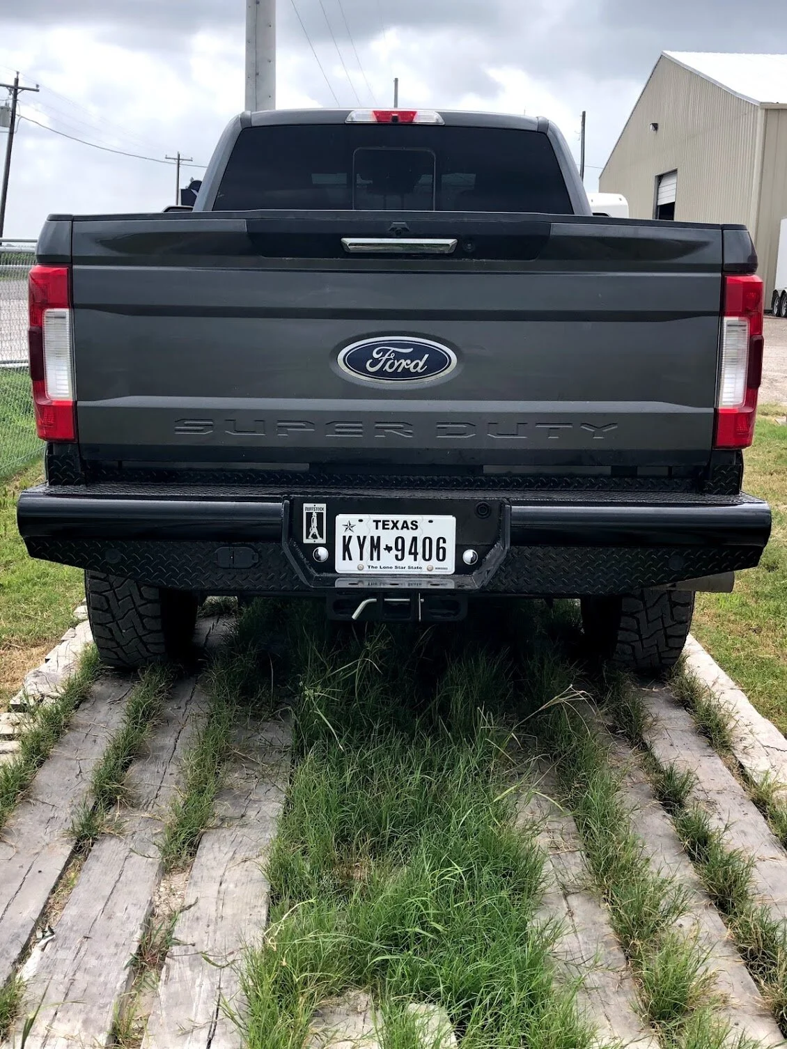 RUFFSTOCK F350 REAR.jpg