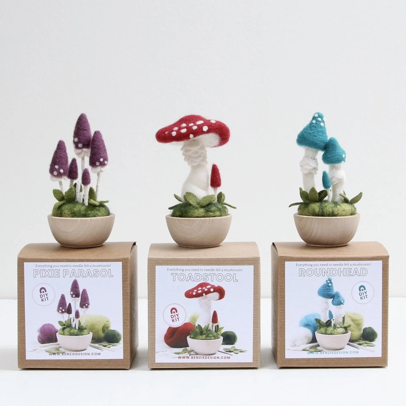 Needle Felting Kit, Blue Roundhead - Faire.jpeg