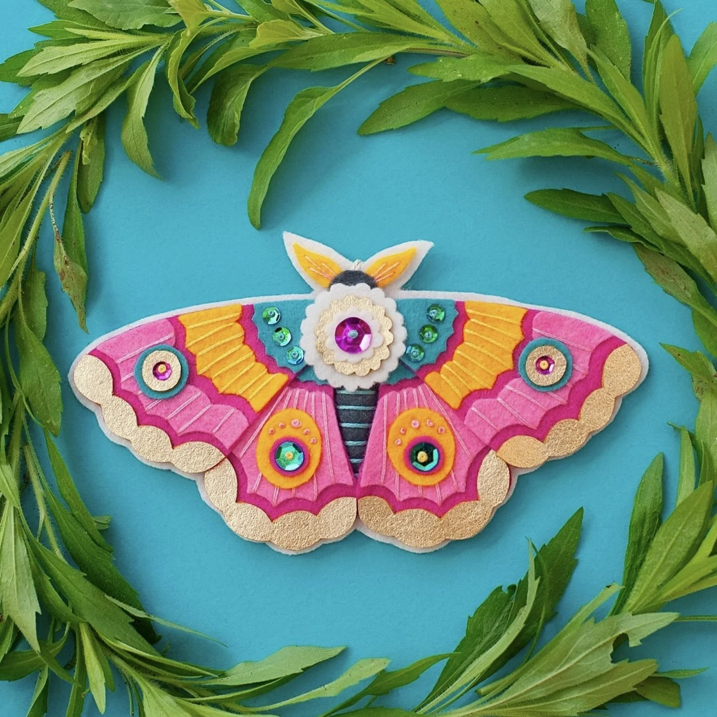 Benzie Design| Pink Moth Felt Ornament Kit
