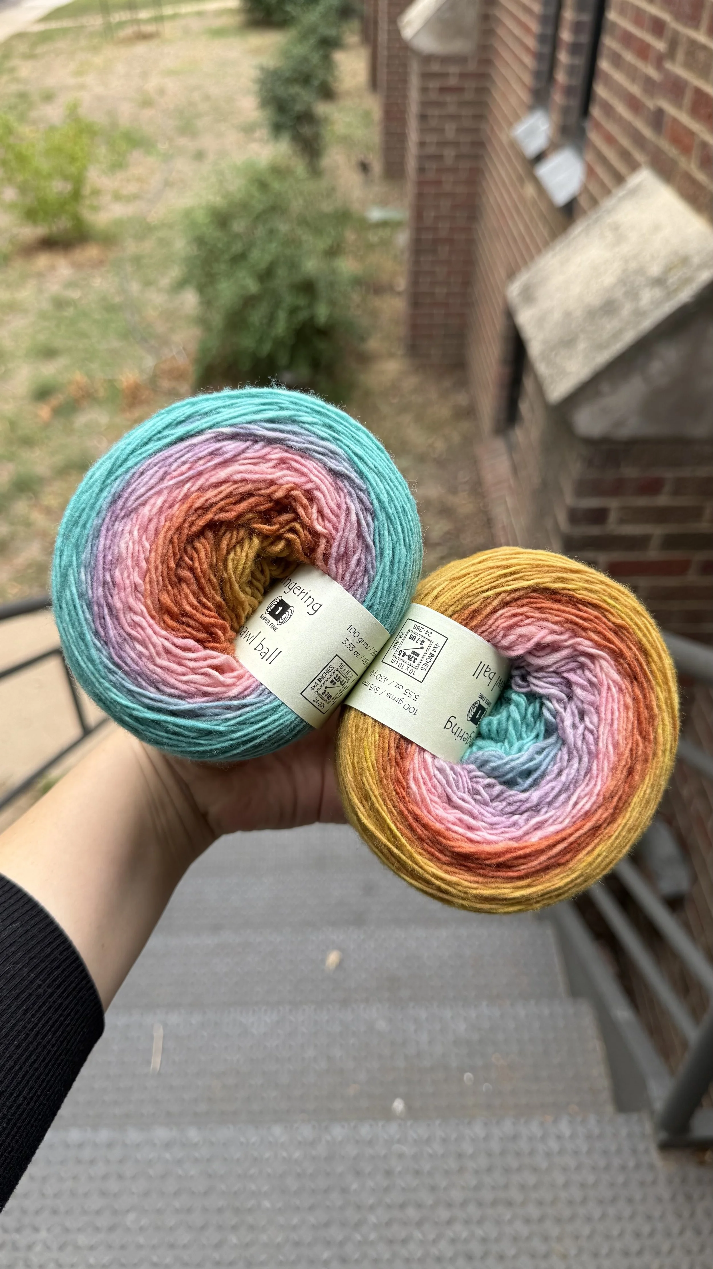 Freia Shawl Ball | 'Artist's Palette'