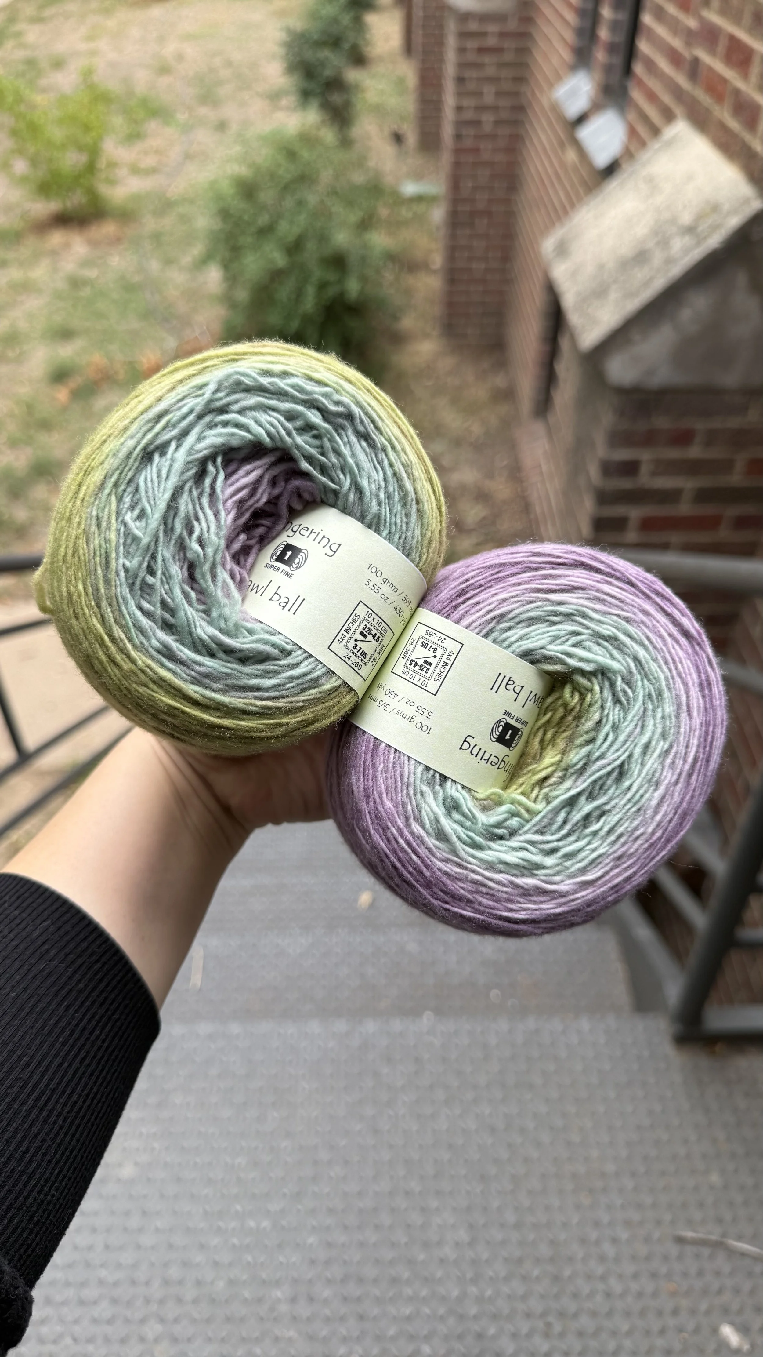 Freia Shawl Ball | 'Pixie'