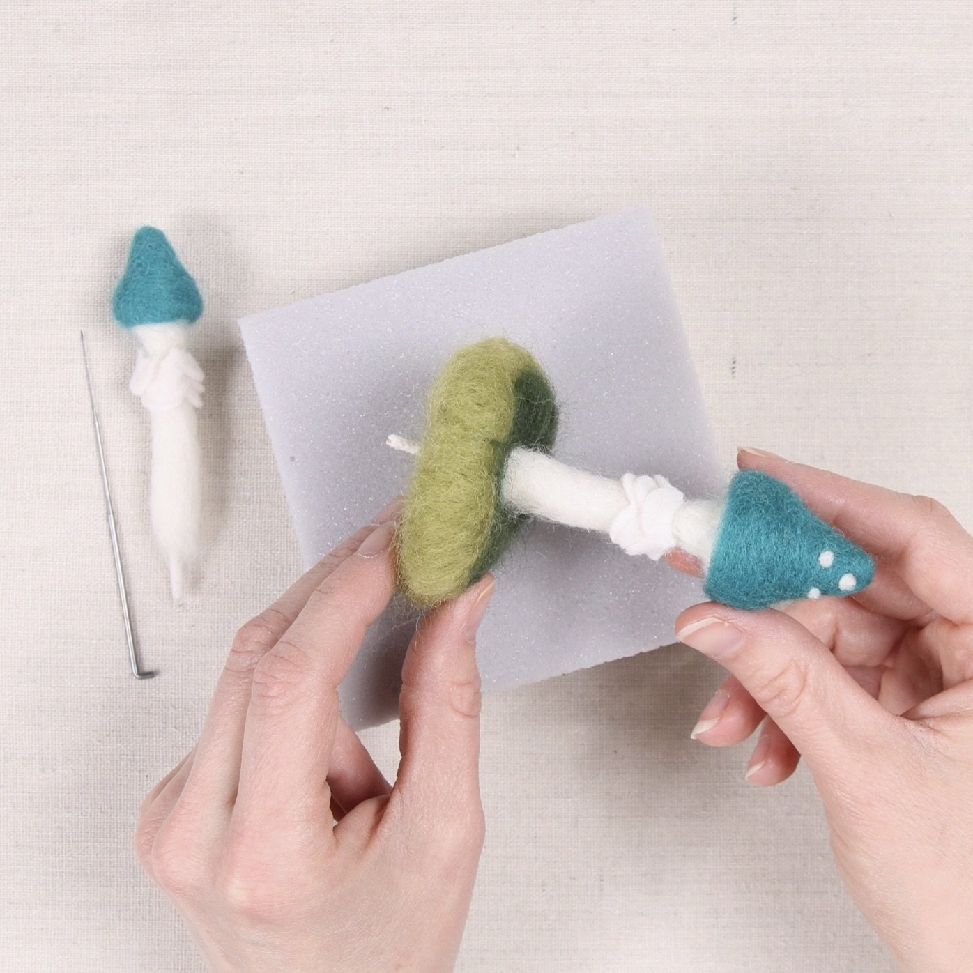 Needle Felting Kit, Blue Roundhead - Faire.jpeg