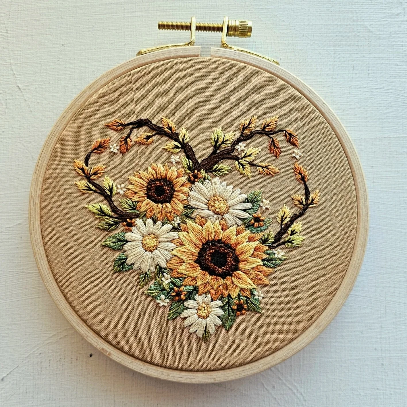 Jessica Long Embroidery | 'Fall In Love' Hand Embroidery Kit