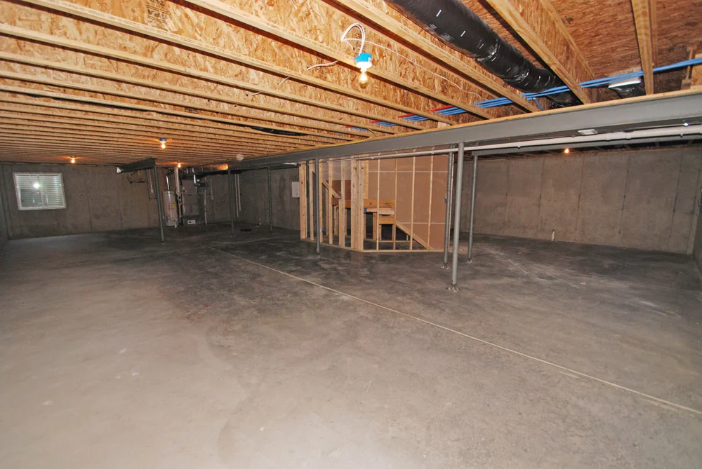 BASEMENT-REMODELING-GOIAS-HOME-IMPROVEMENT-NEW-JERSEY  (6).jpg