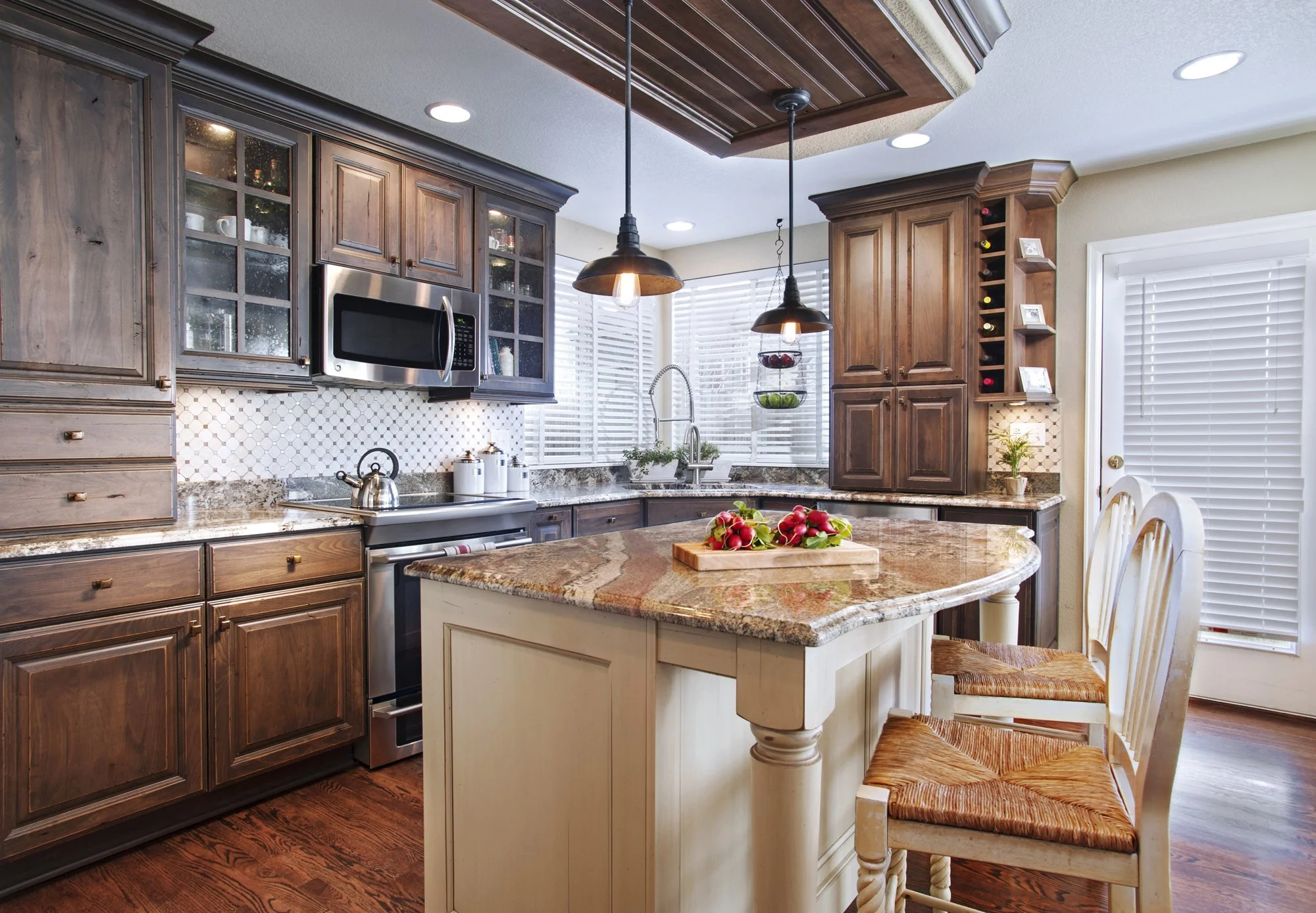 Goias home improvement - remodeling company near me - kitchen remodel - bathroom remodel (8).jpg