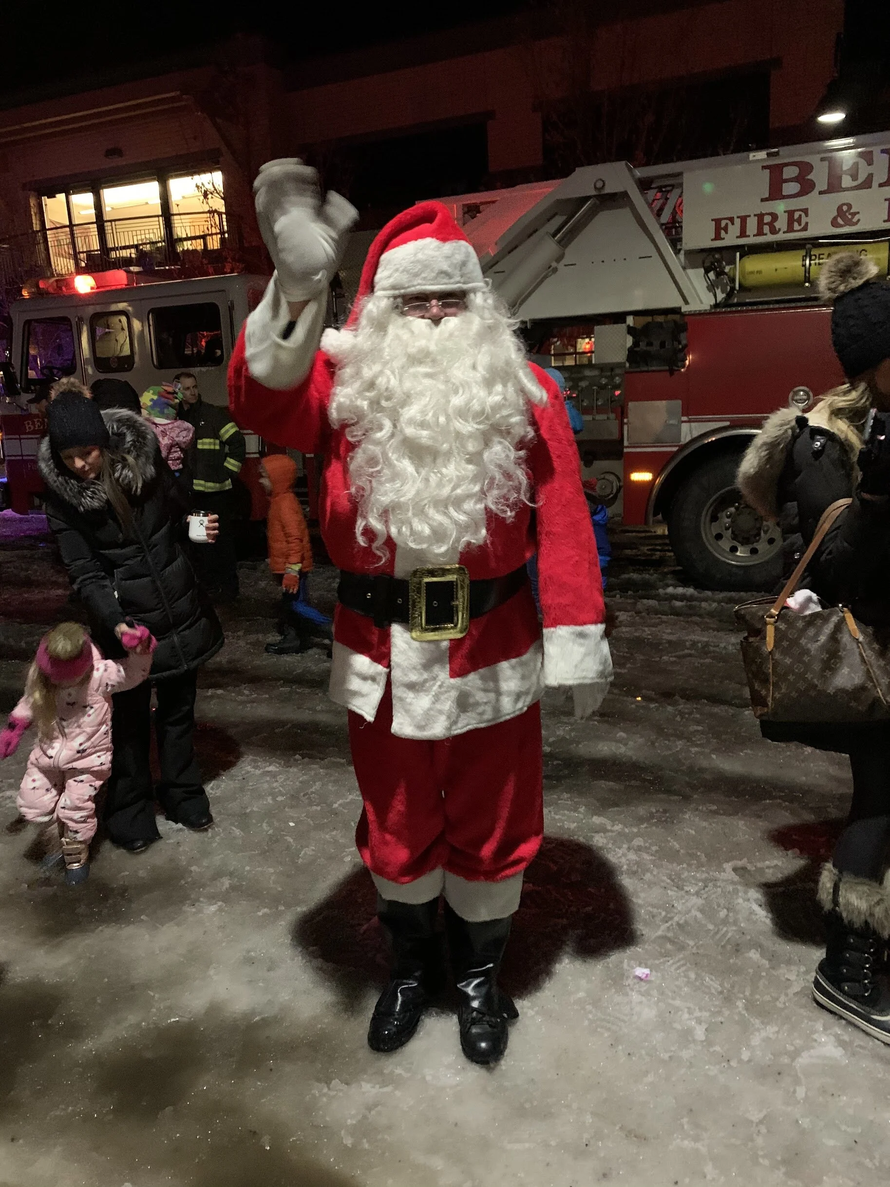 SANTA 1.jpg