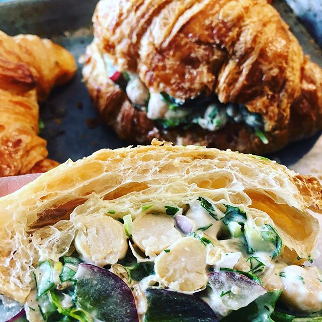 Chickpea salad with apple, celery, grapes and Dijon aioli on big buttery croissants 
#lunchtime #seasonal #sandwiches #instayum #vegetarian #picnic #enjoyculinarycompany