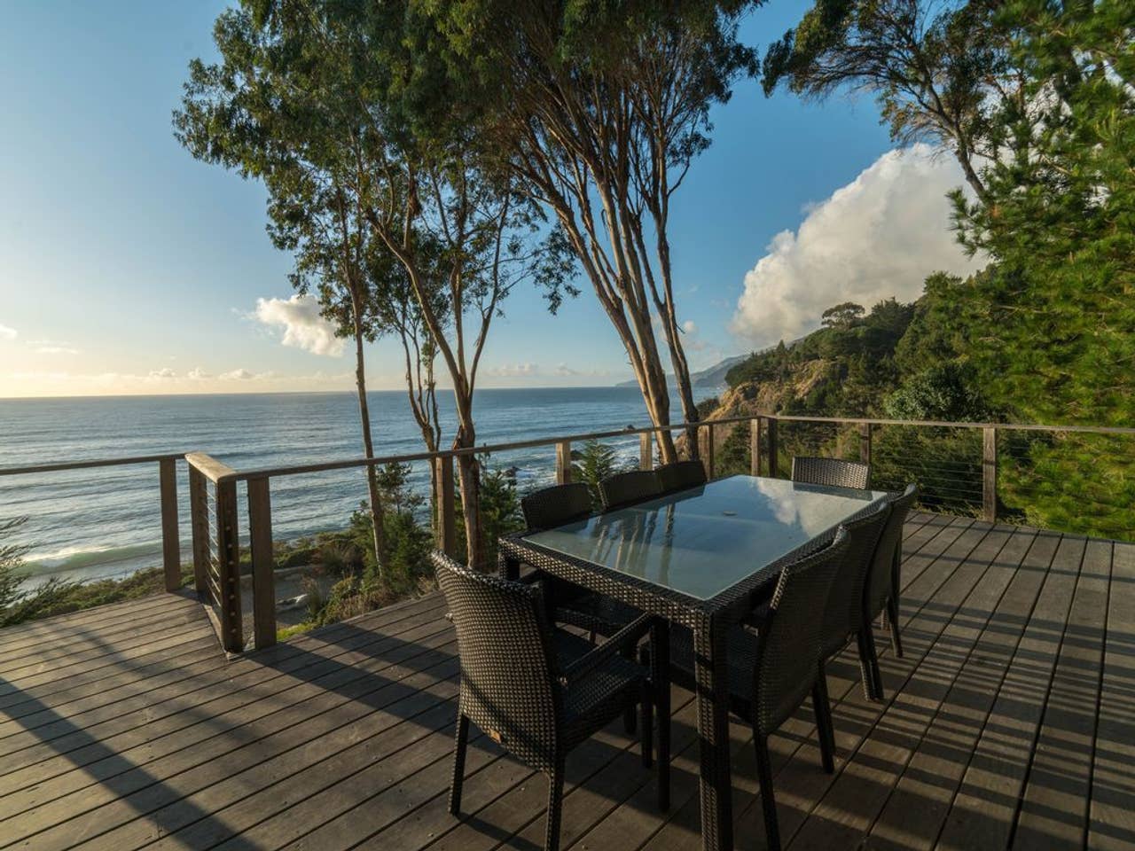 Top deck outdoor space for yoga or meal times!