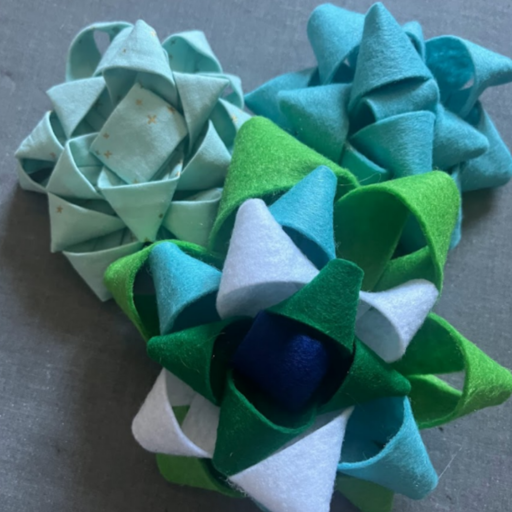 Reusable Gift Bow