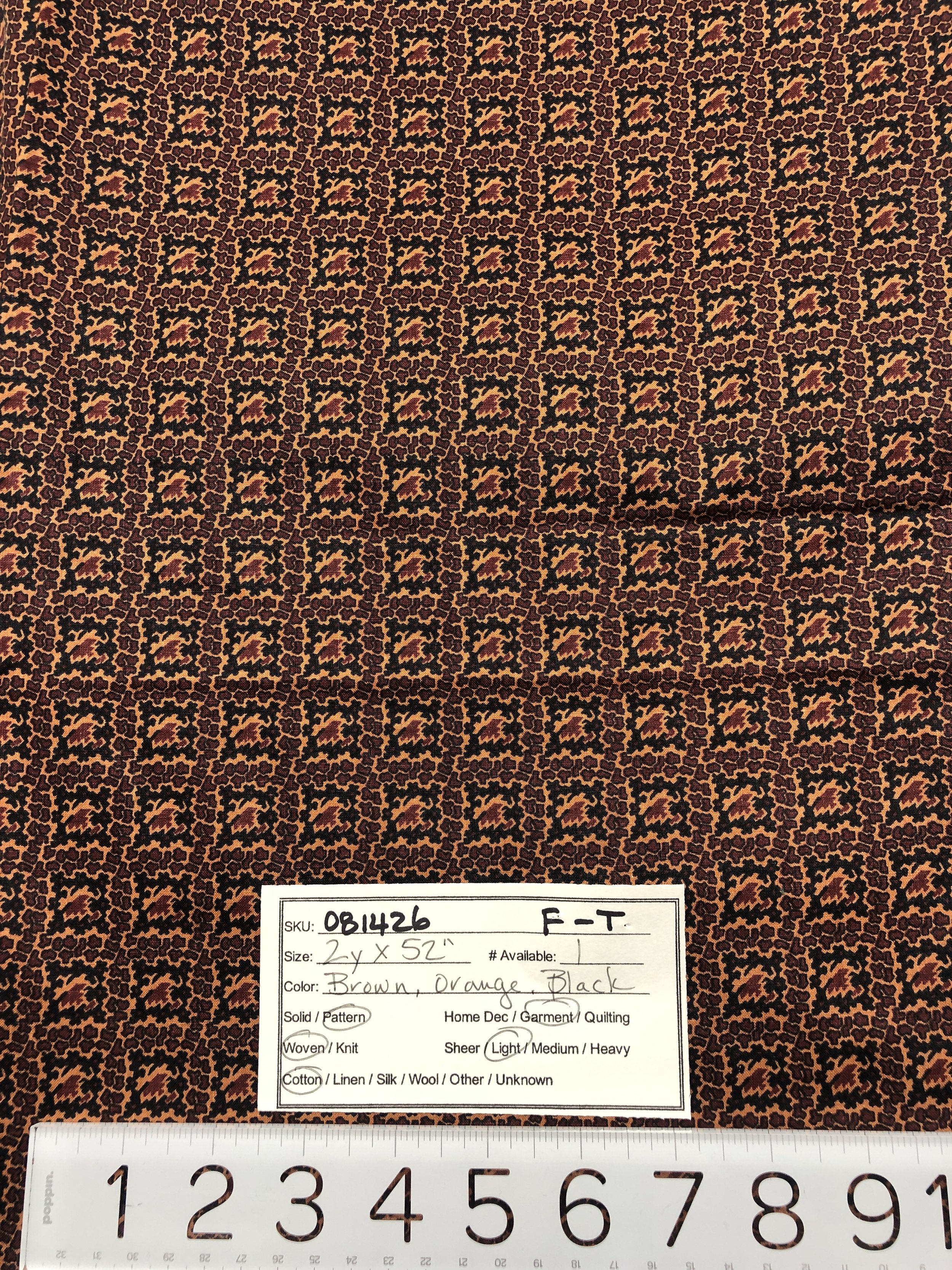 081426-F-T Abstract grid pattern; Cotton; 2 yds x 52"