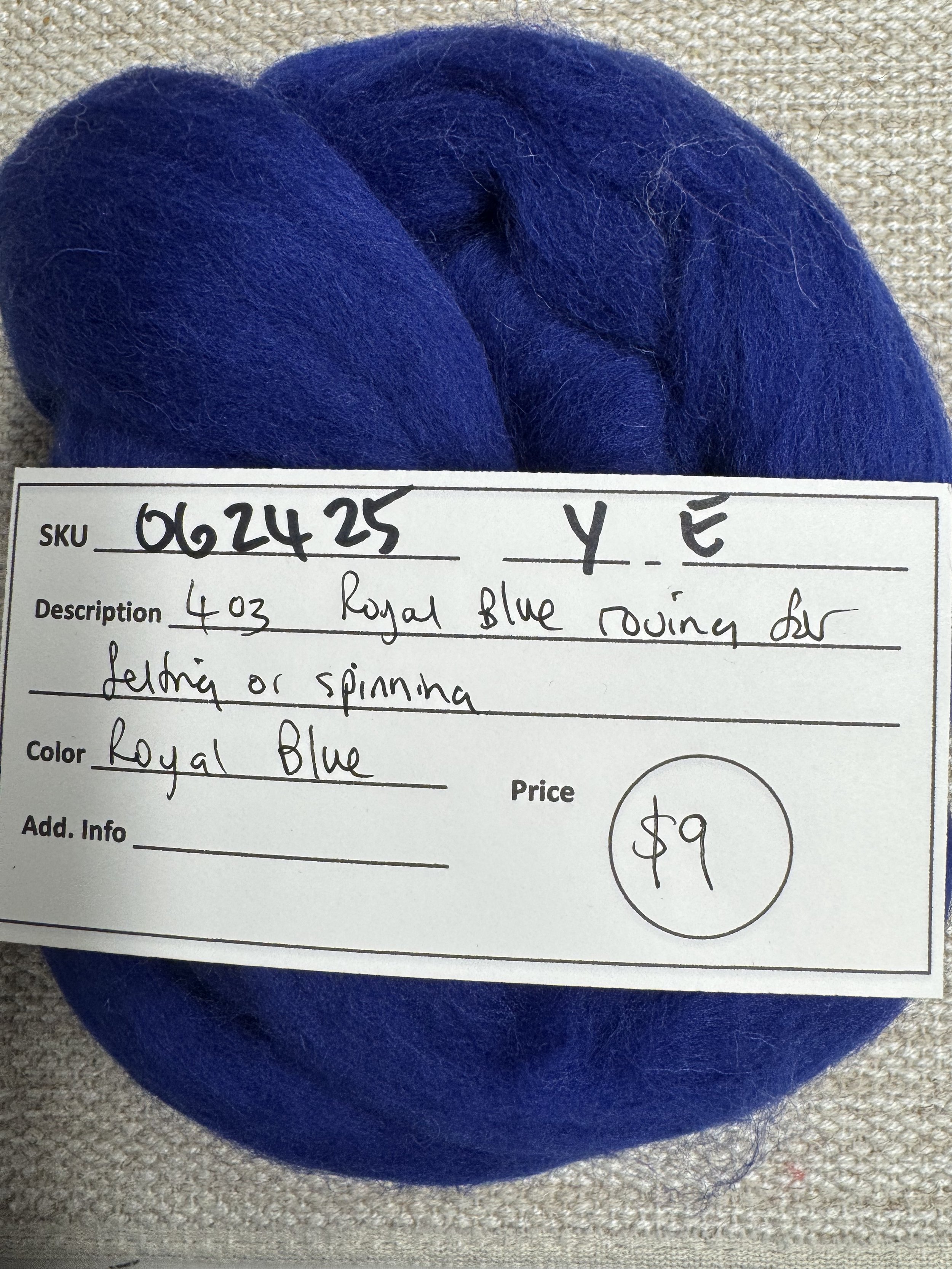 062425-Y-E Royal blue roving for felting or spinning, 4 oz