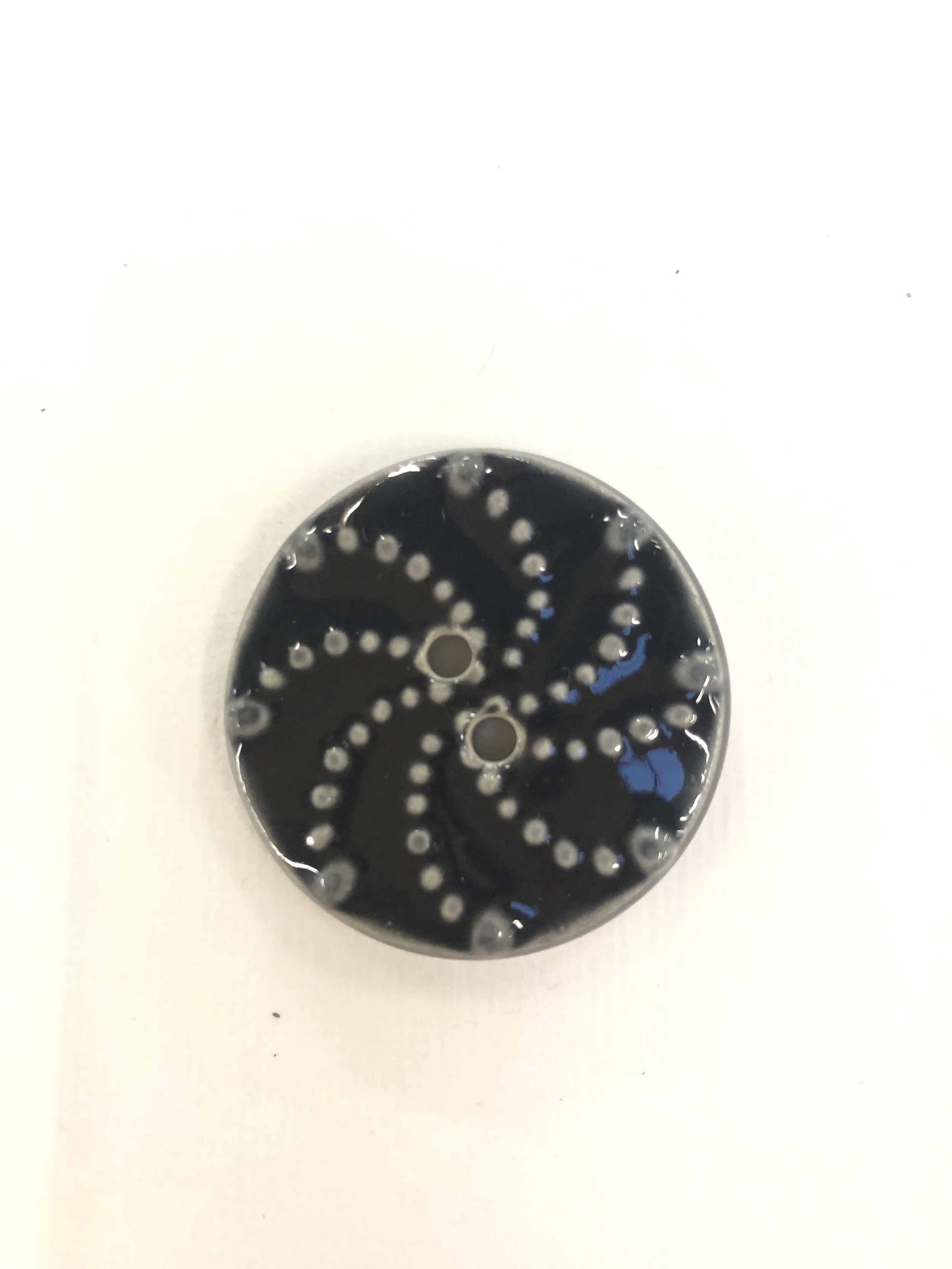 011626-N-H Assorted ceramic buttons