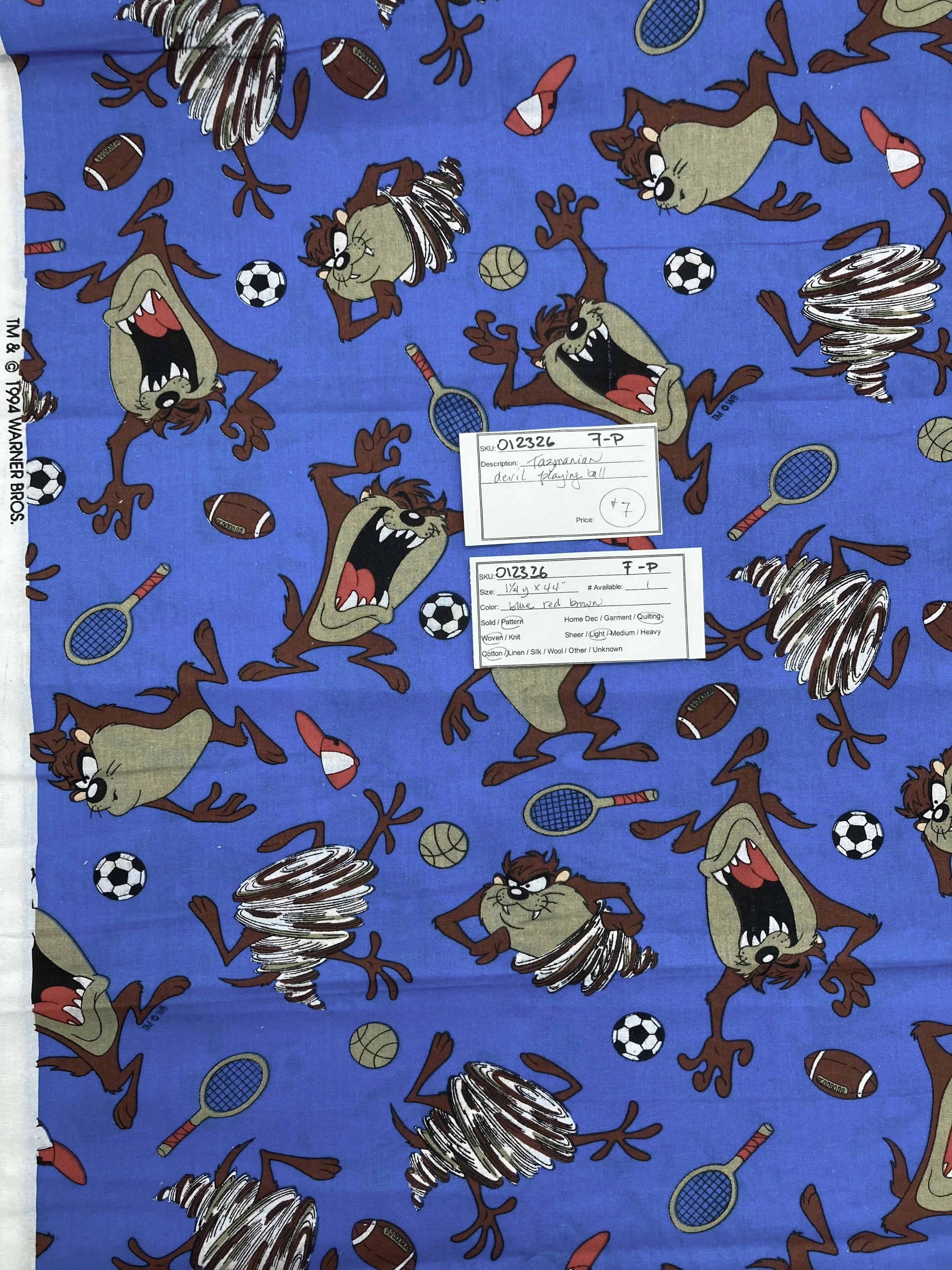 012326-F-P Tazmanian devil; Cotton; 1 1/4 yds x 44"