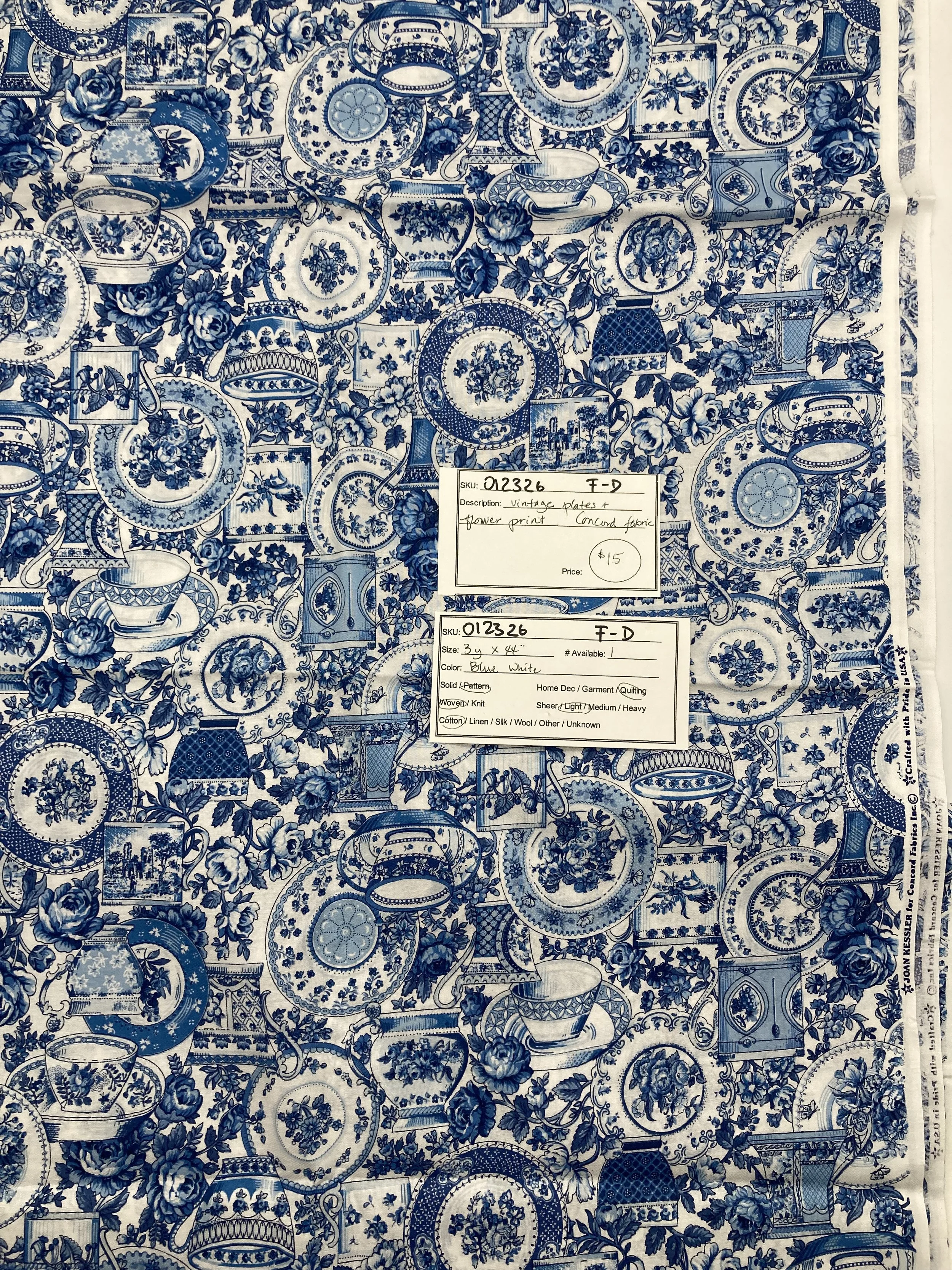 012326-F-D Plates and flower print; Cotton; 3 yds x 44"