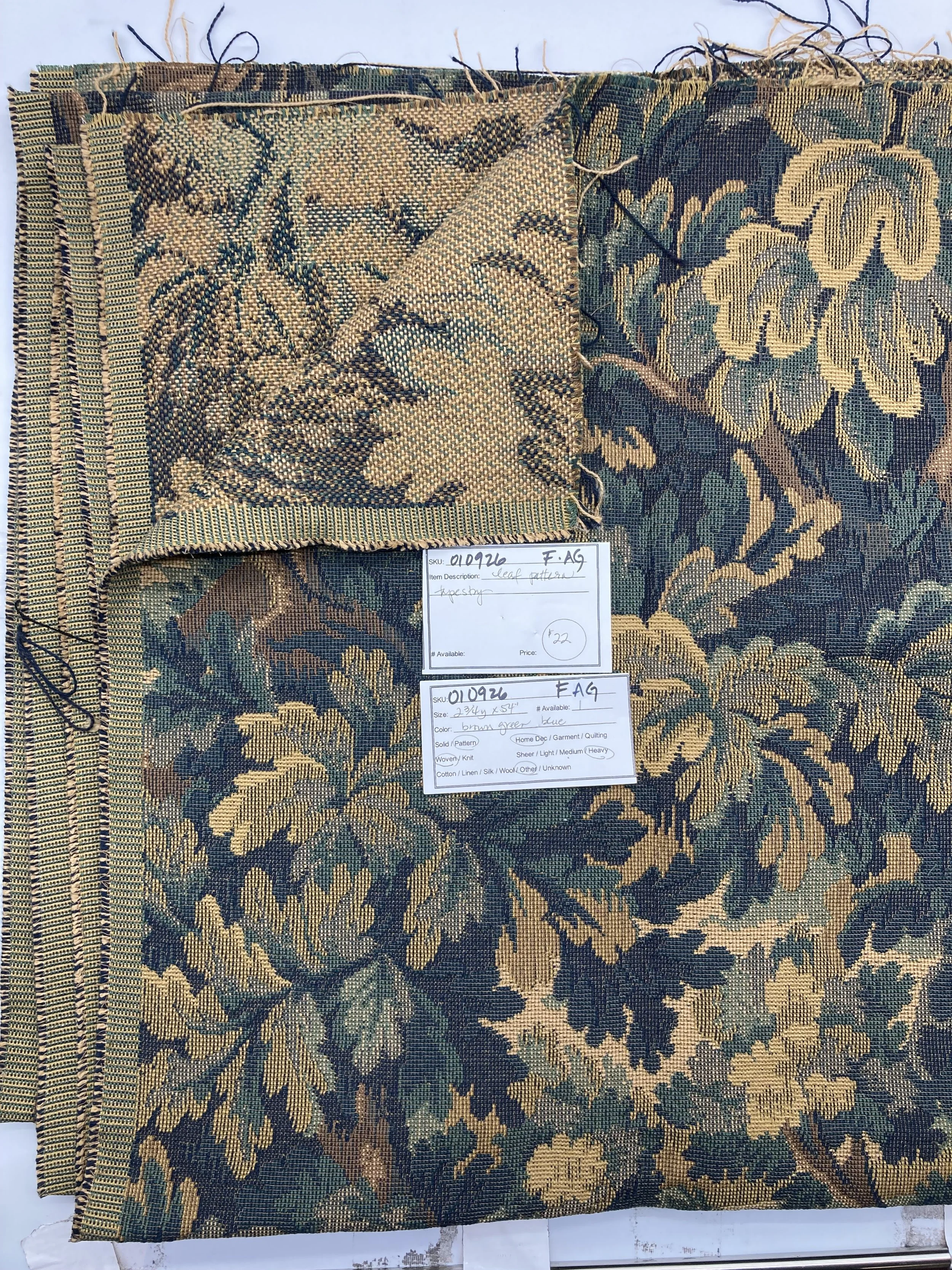 010926-F-AG Tapestry with leaf pattern; 2 3/4 yd x 54"