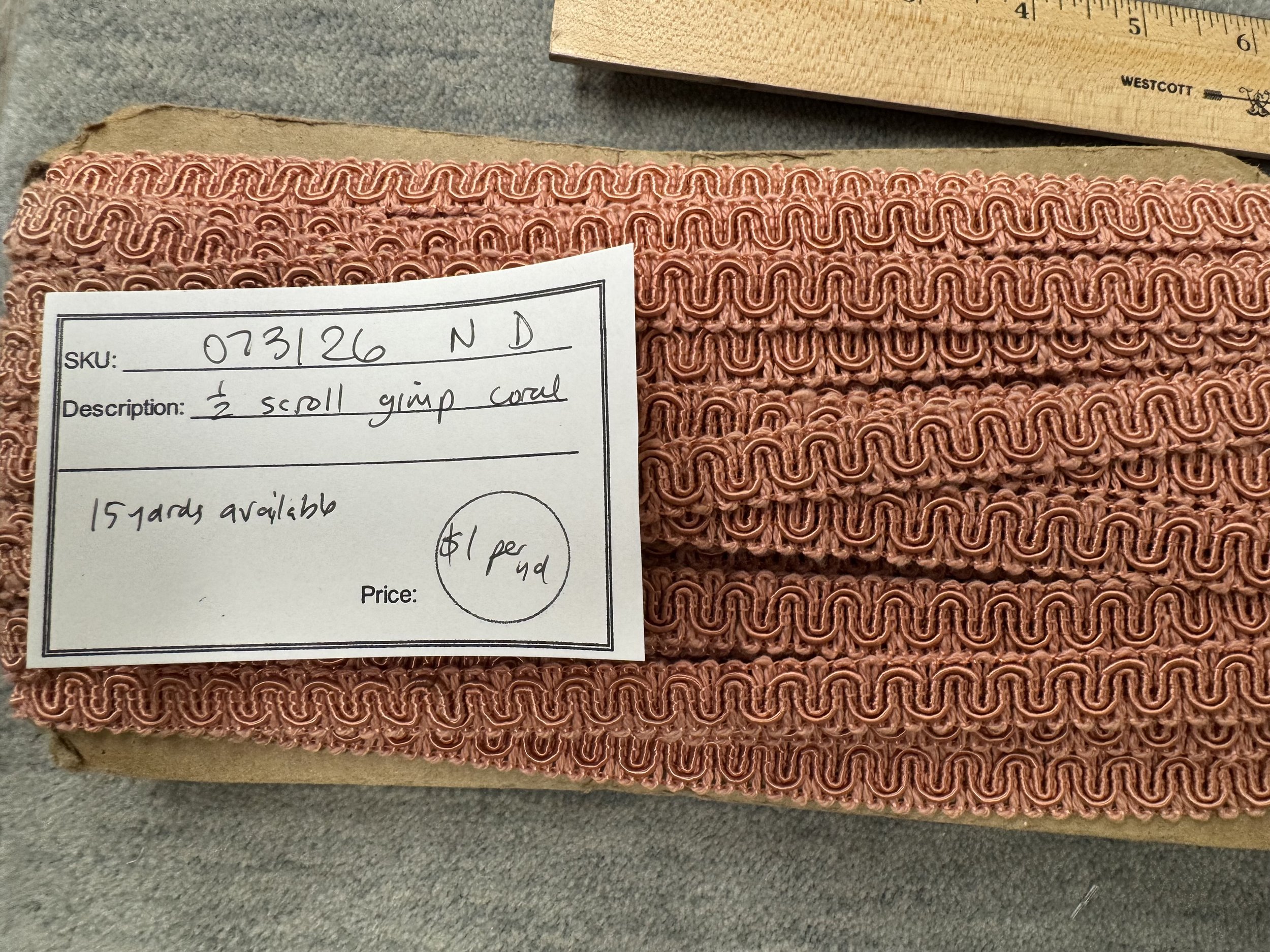 073126-N-D Coral scroll gimp trim, 1/2" wide; by the yard