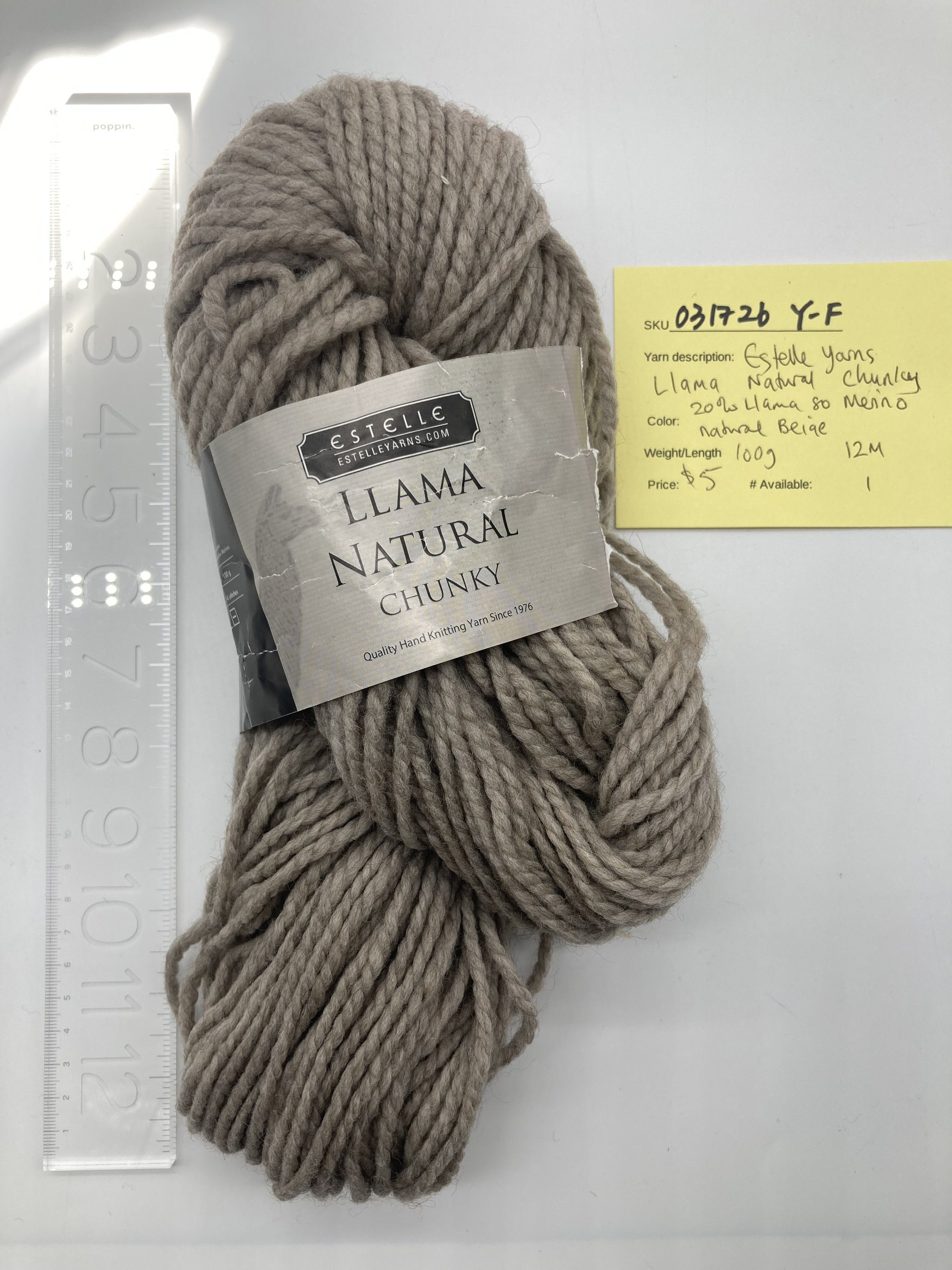 031726-Y-F Estelle Llama Natural chunky, 80/20 merino/llama, 100g, 125m