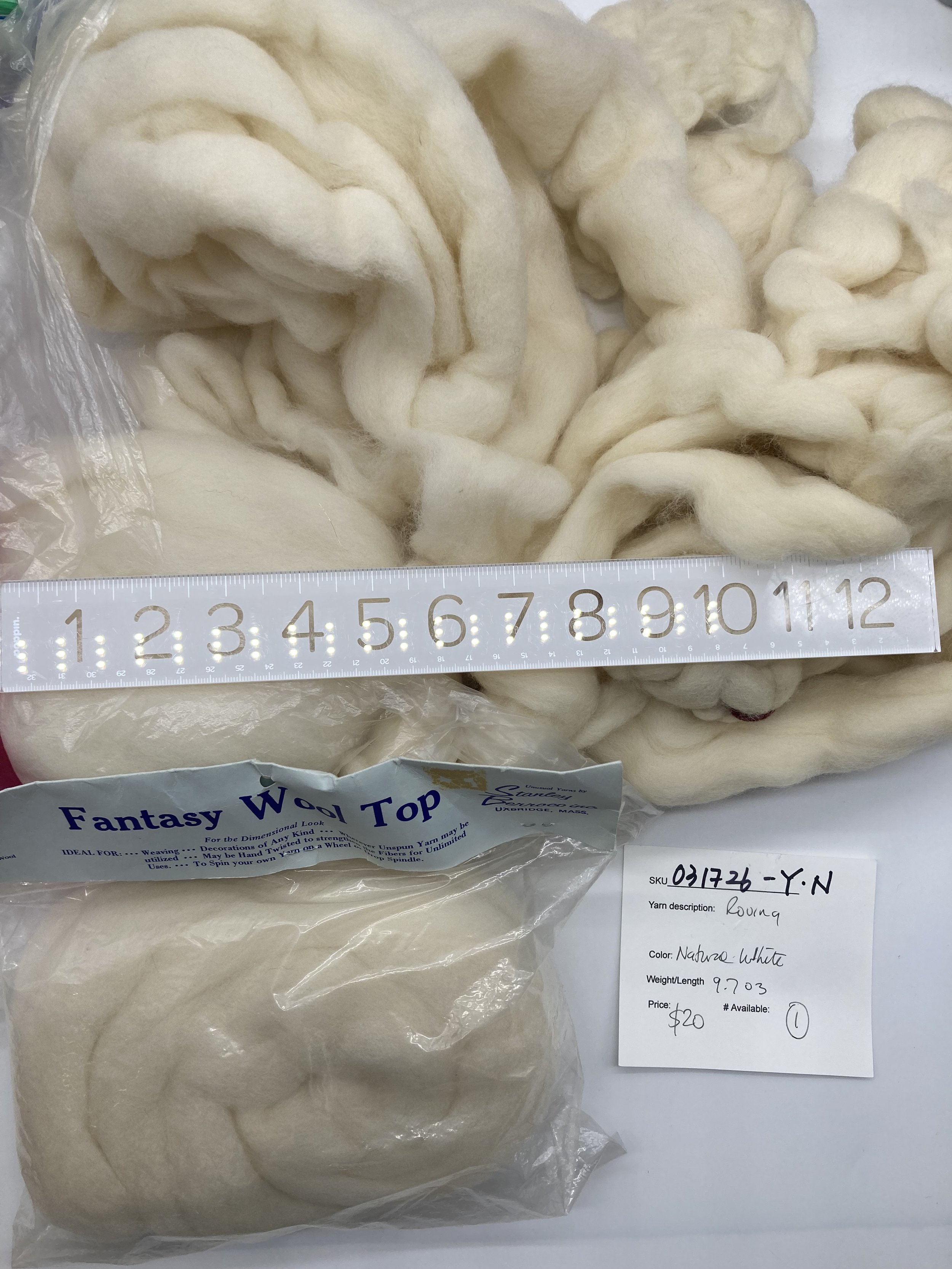 031726-Y-N Roving, natural white, 9.7oz