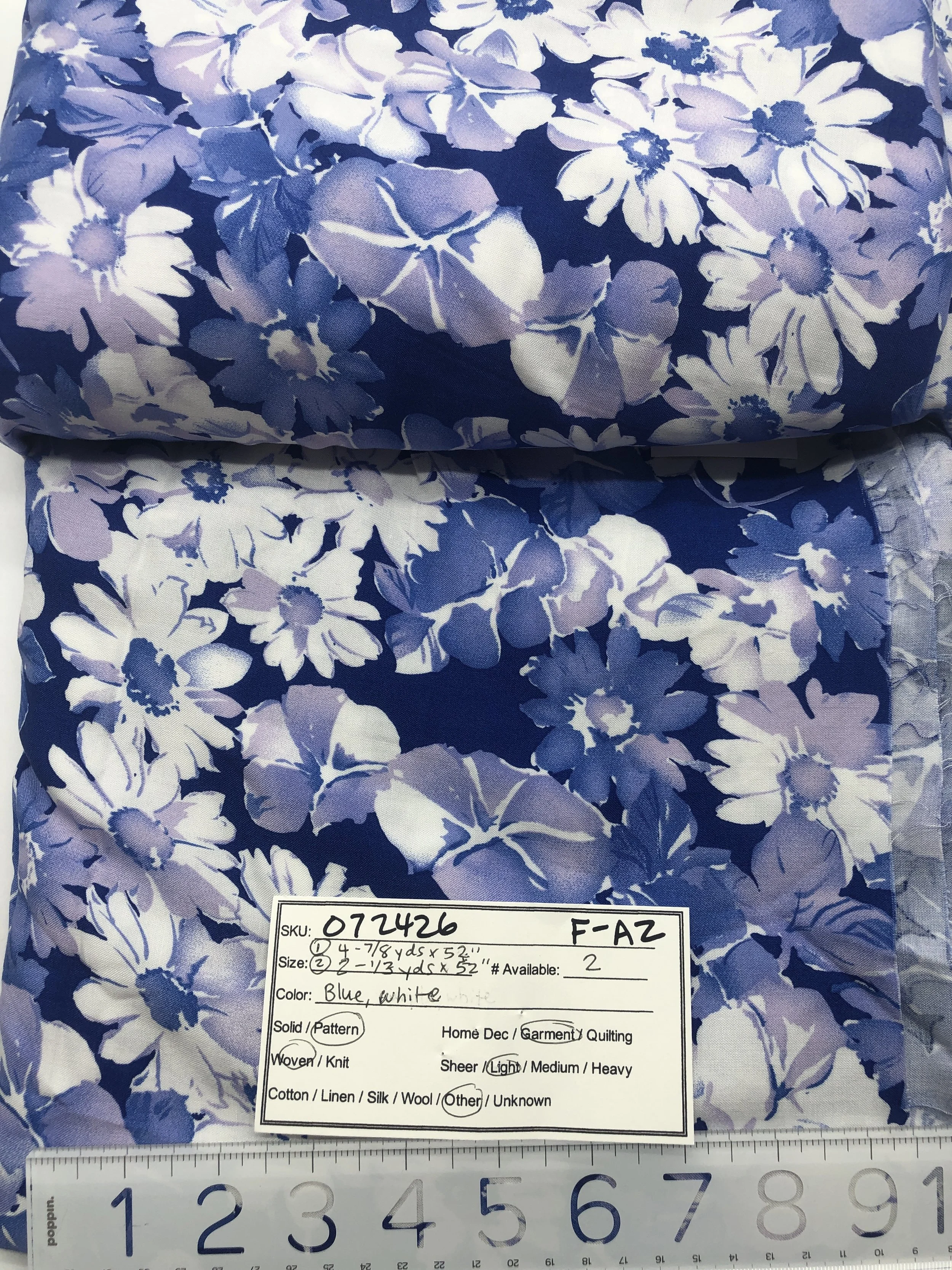 072426-F-AZ Blue and white flowers; Rayon; 52"; Variants.