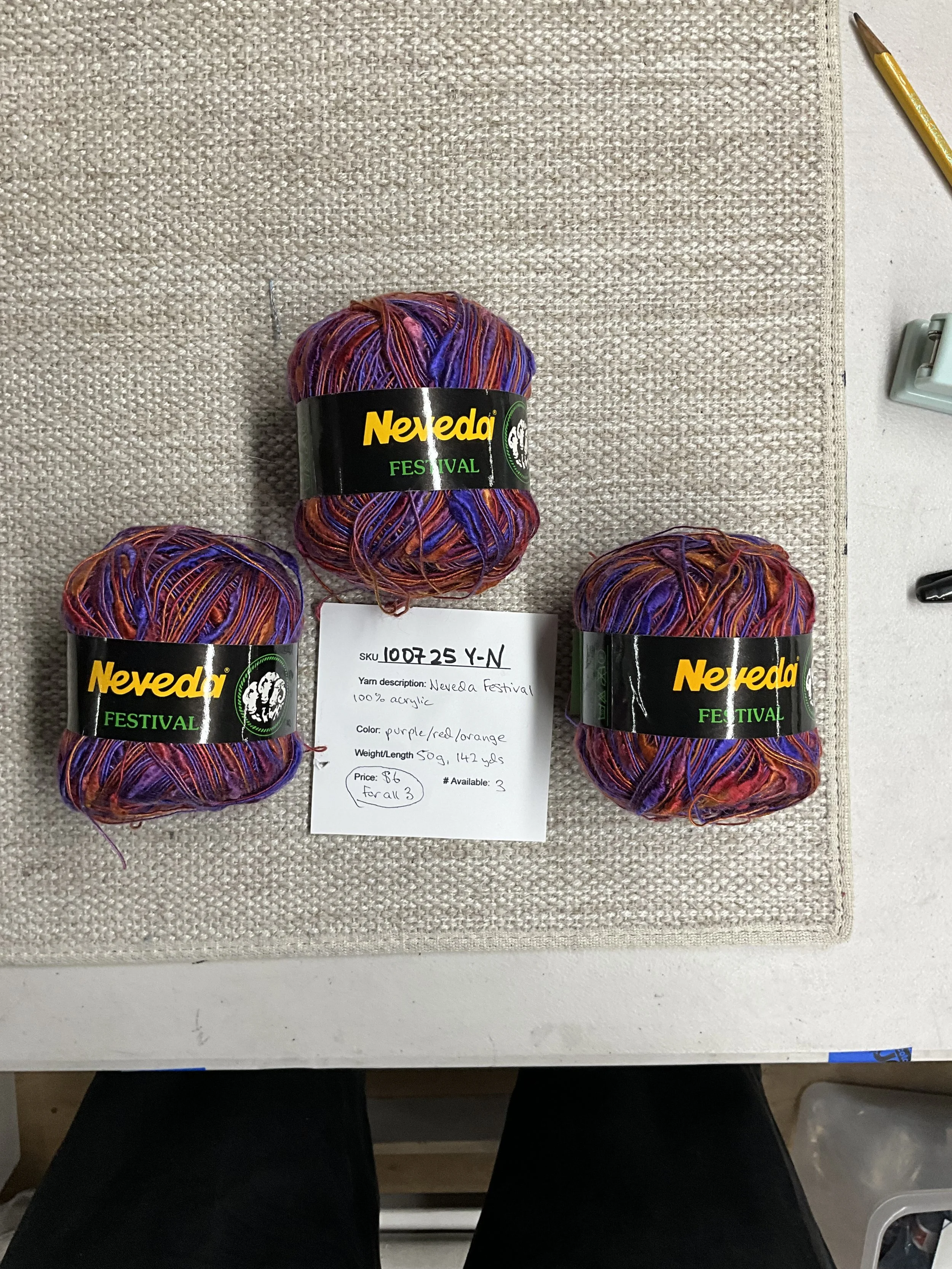 100725-Y-N Neveda Festival 100% acrylic; 50g, 142yds