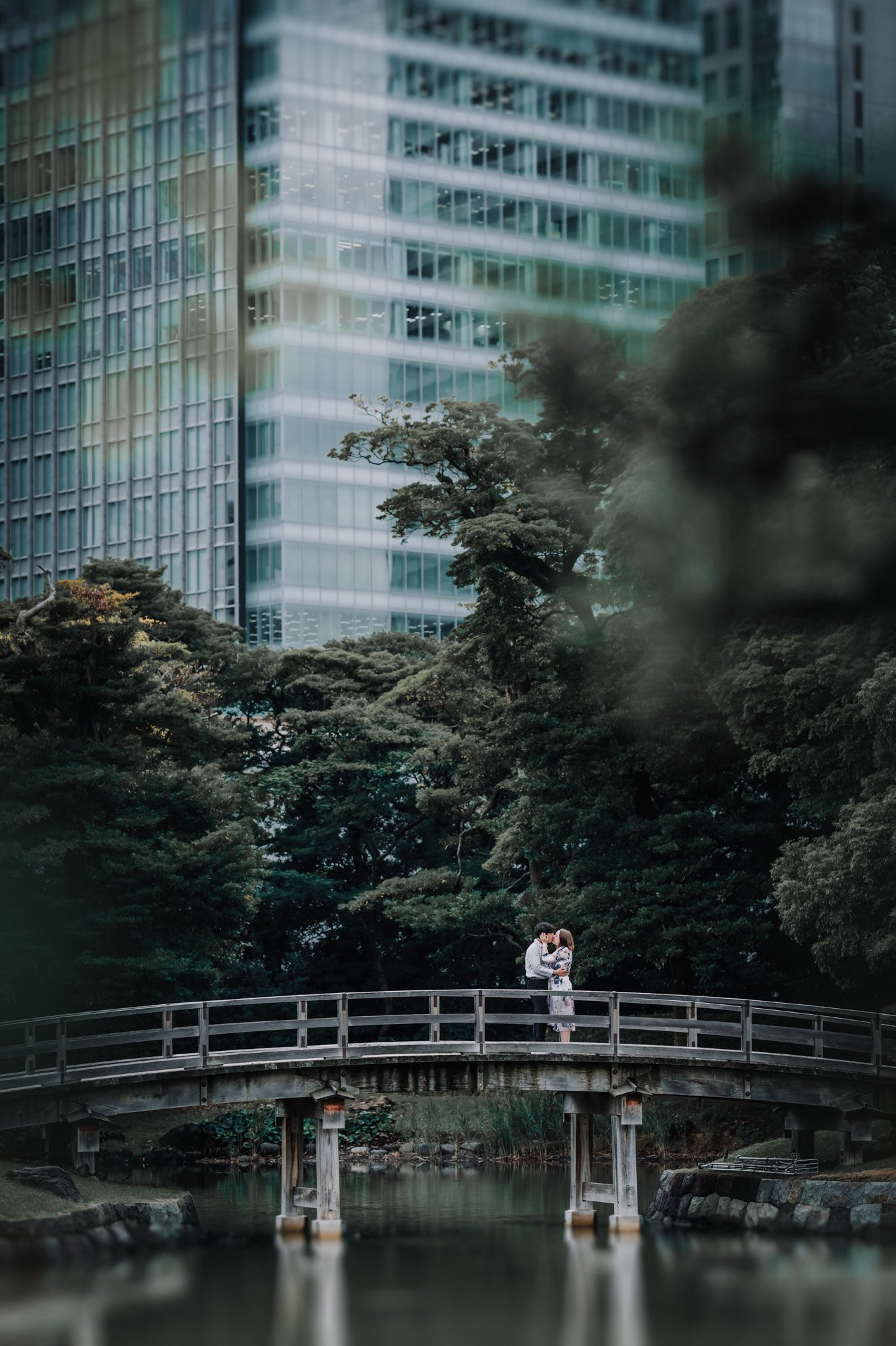 Tokyo engagement photoshoot at Japanese garden