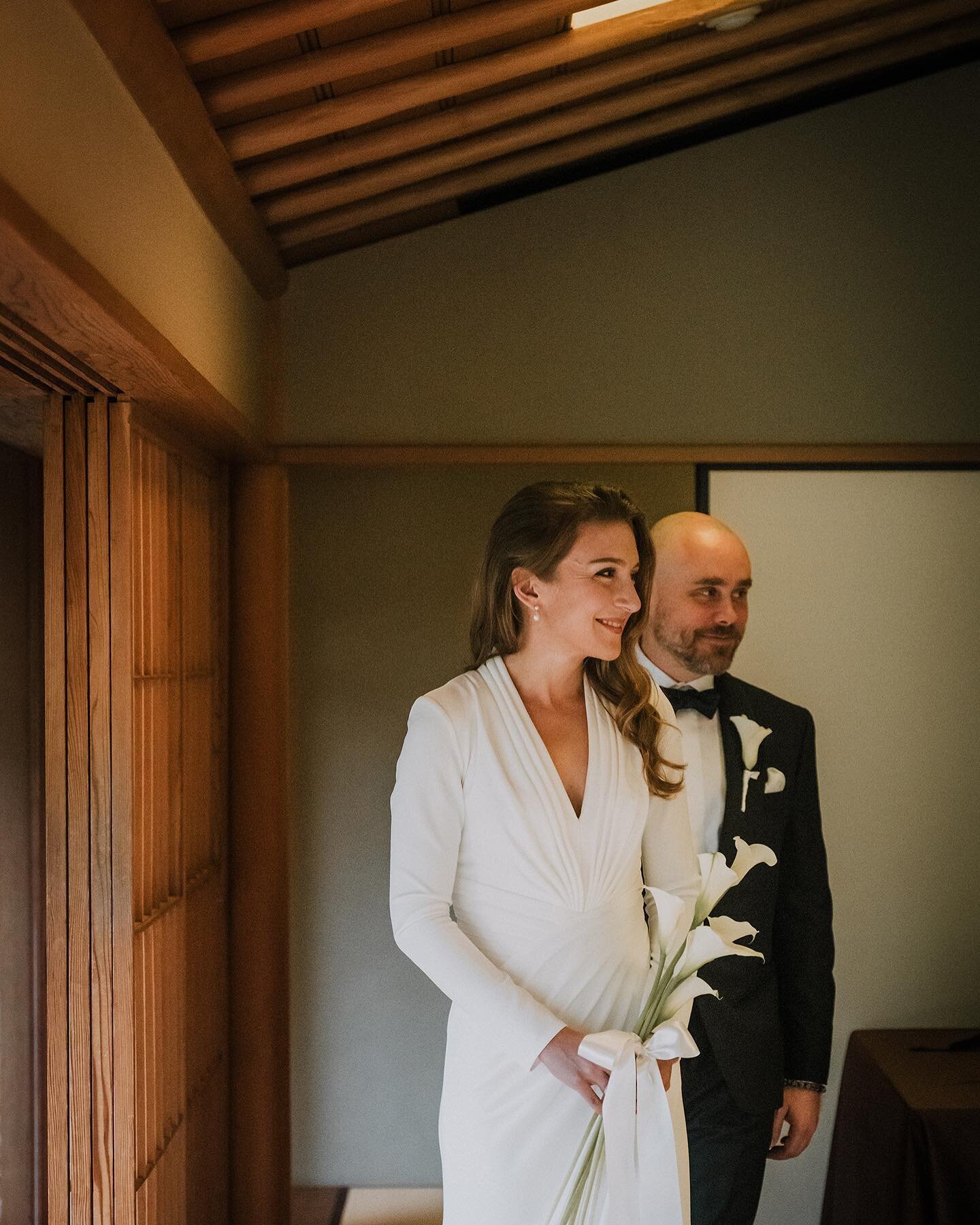 Finally sharing some sneak peeks from this beautiful tea wedding ceremony! Huge congrats and thanks to my beautiful couple and their guests who flew all the way from US. And thanks to all the people involved preparing this - you really know how to sh